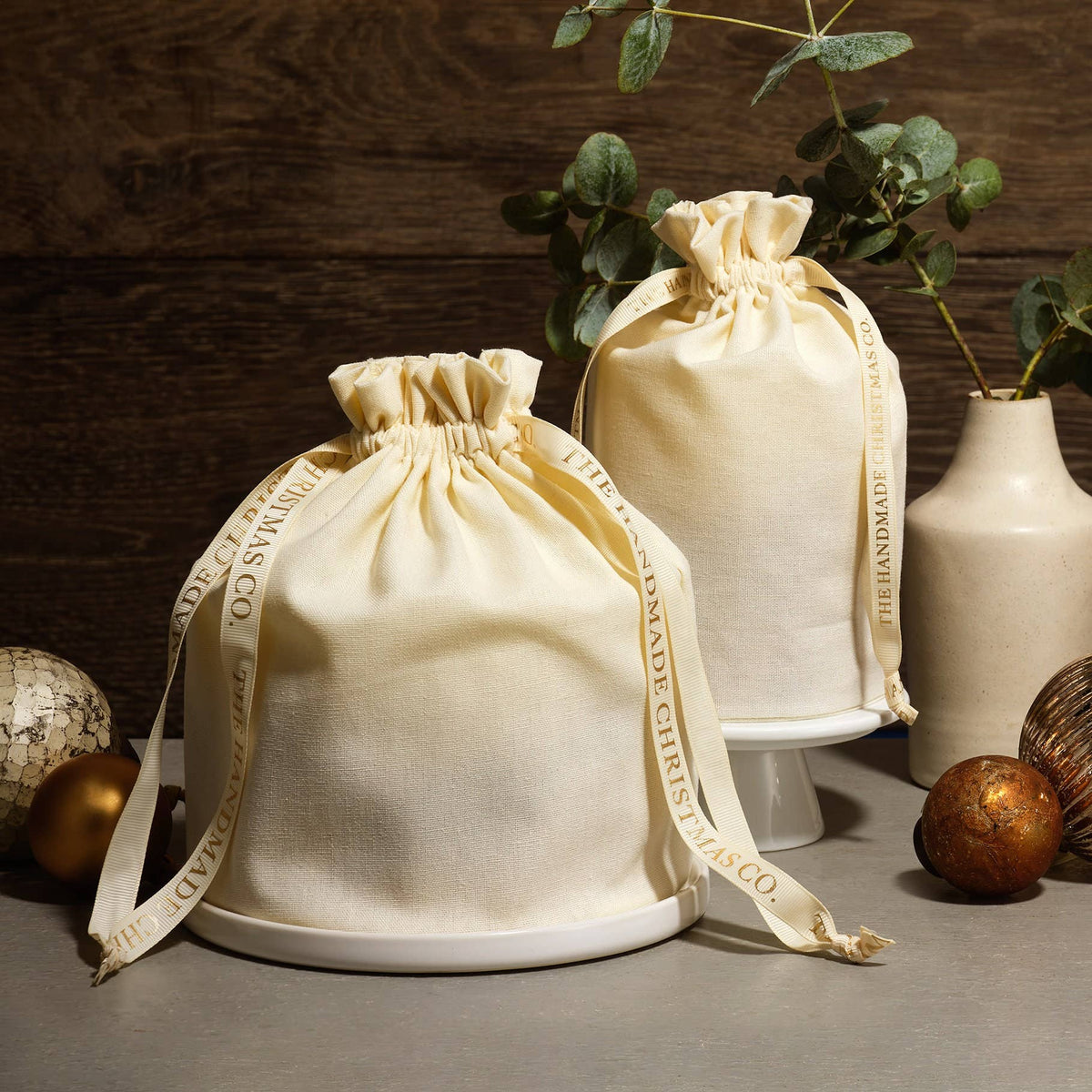 Winter Botanical Christmas Pillar Candle – Single Wick
