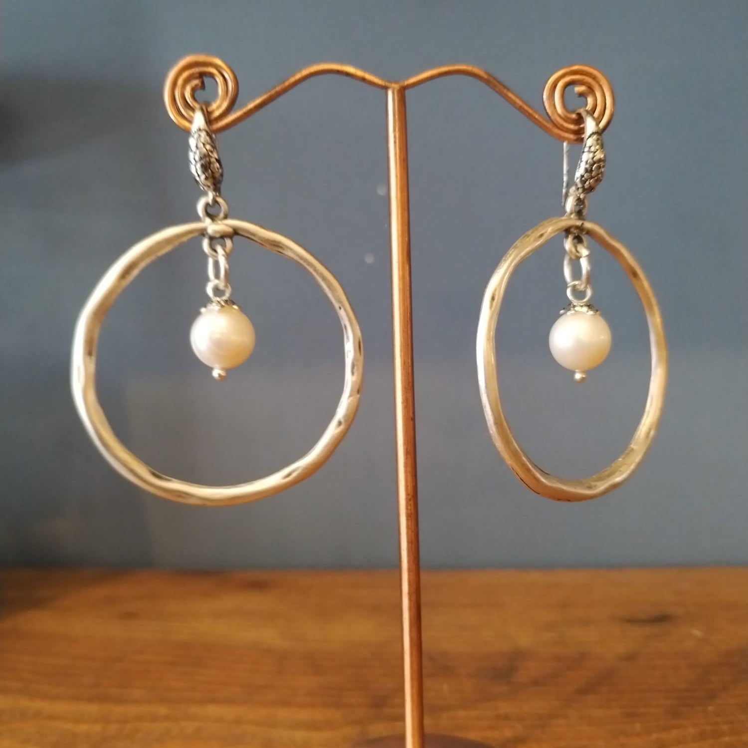 Silver hoop with Pearl Earrings