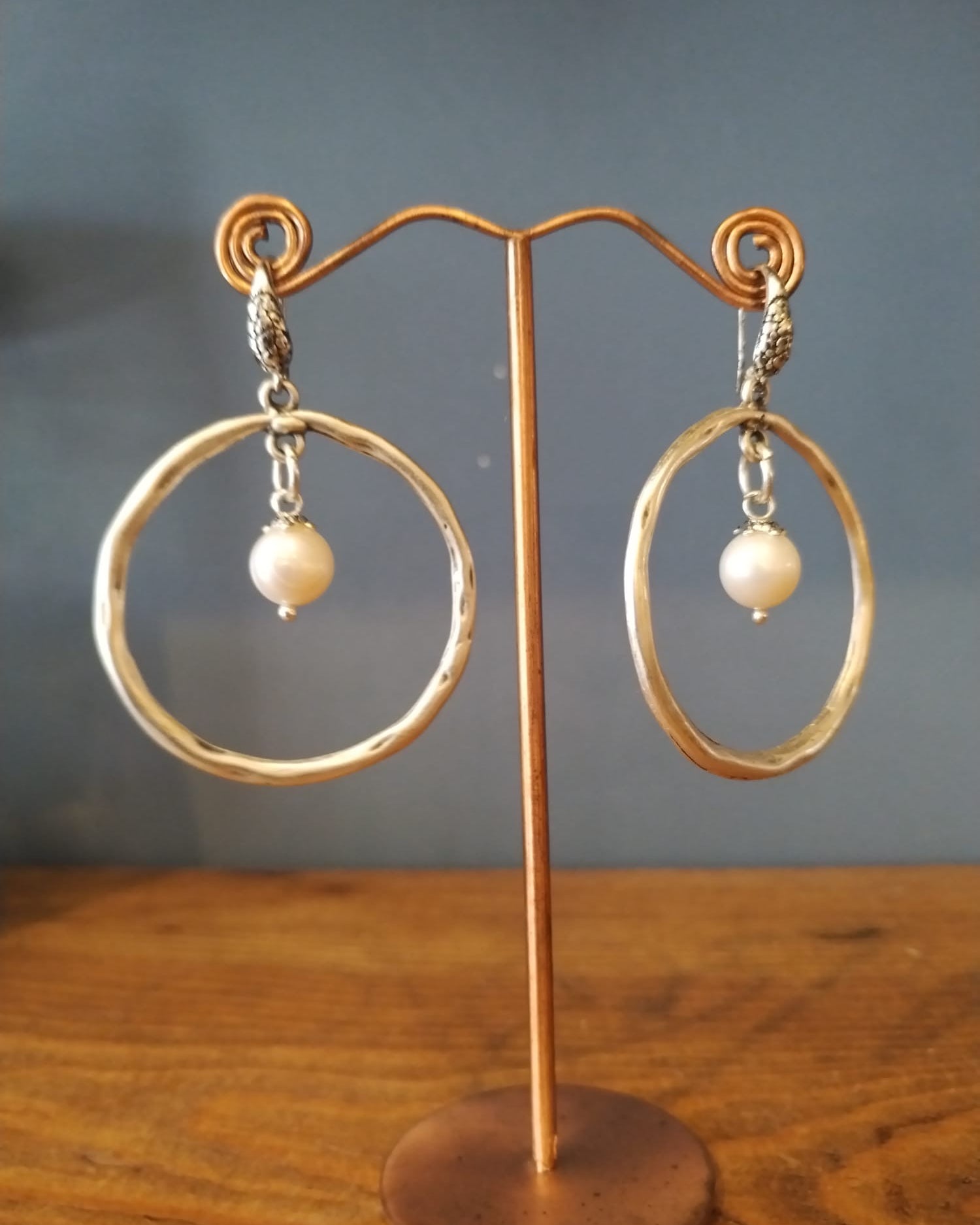 Silver hoop with Pearl Earrings