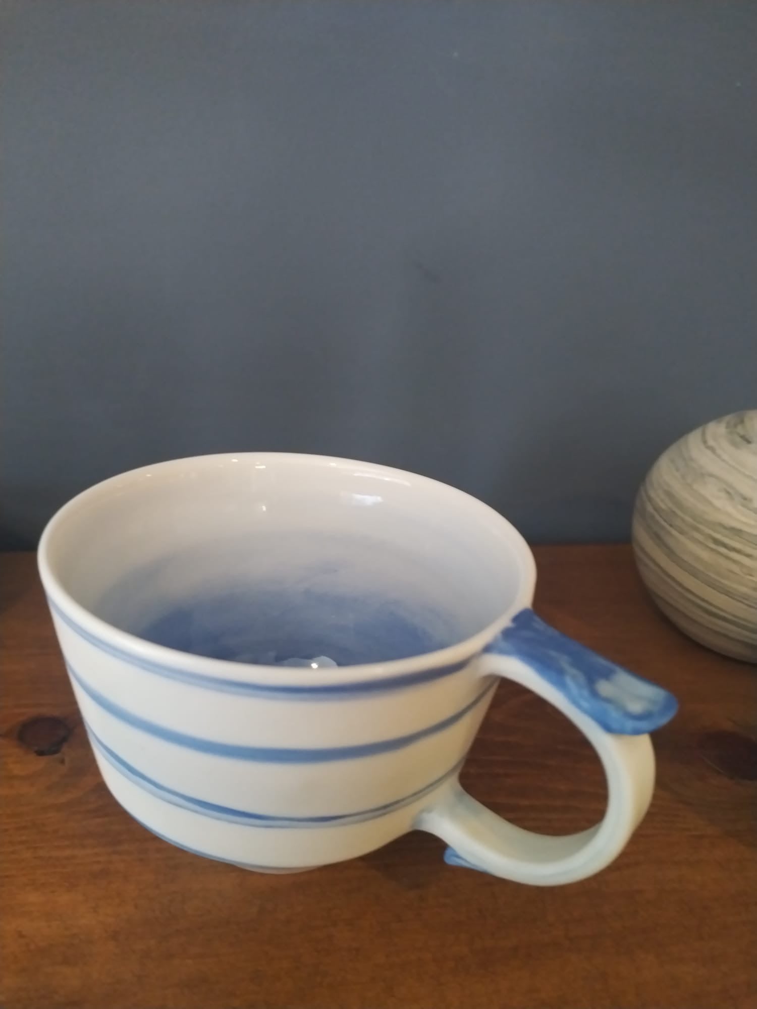 Fluted Mug in Porcelain