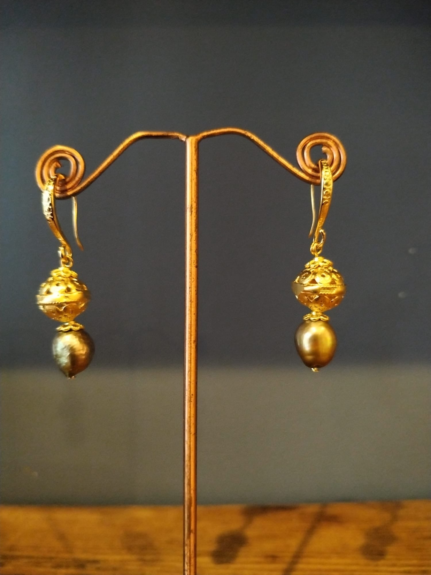 Olive Pearl & Gold Drop Earrings