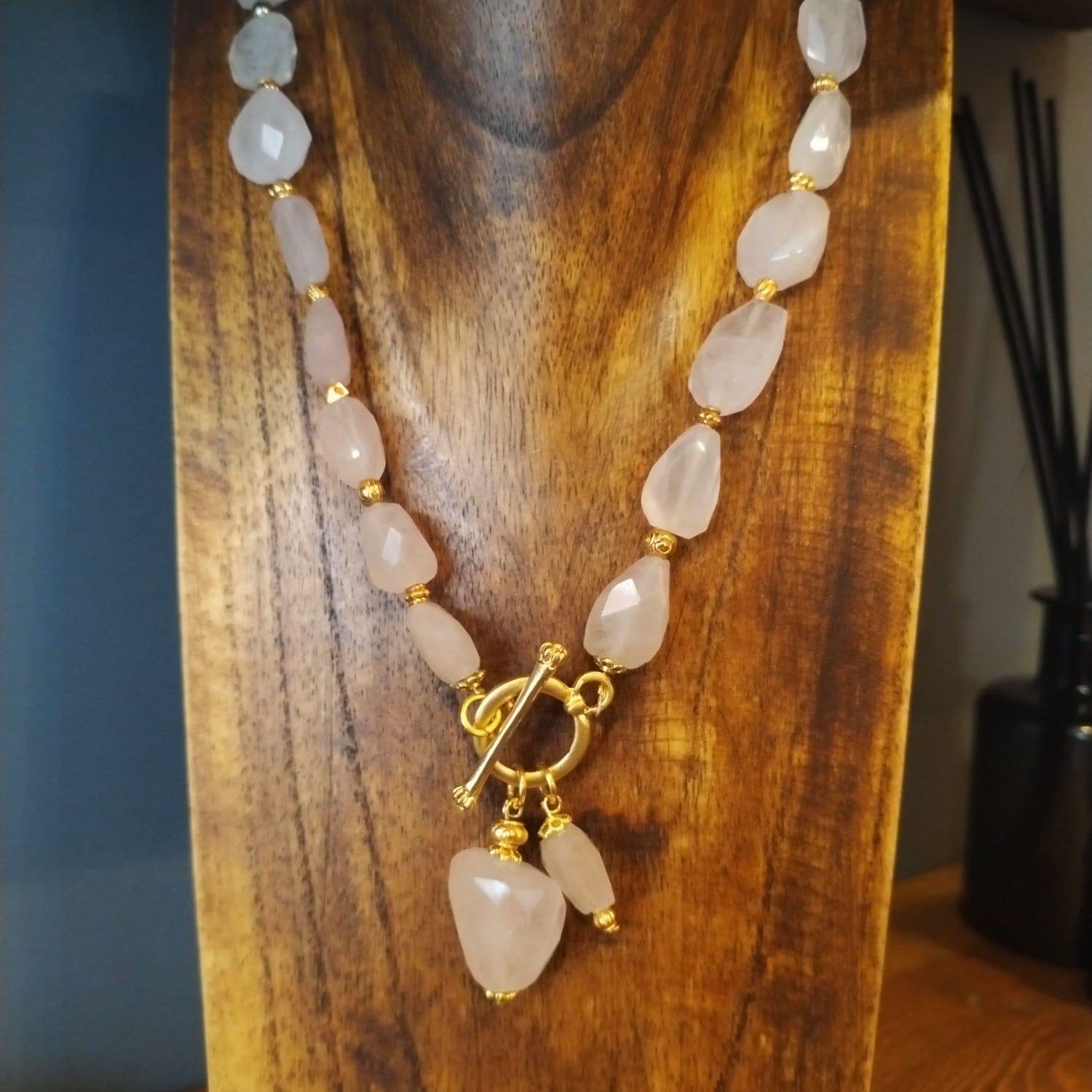 Rose Quartz Necklace with Gold Details 44cm