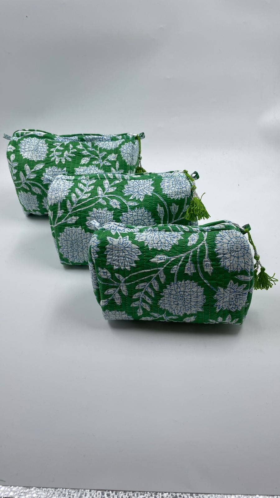 Jade Green Chrysanthemum Quilted Wash /  Makeup Bag Set (Set of 3)