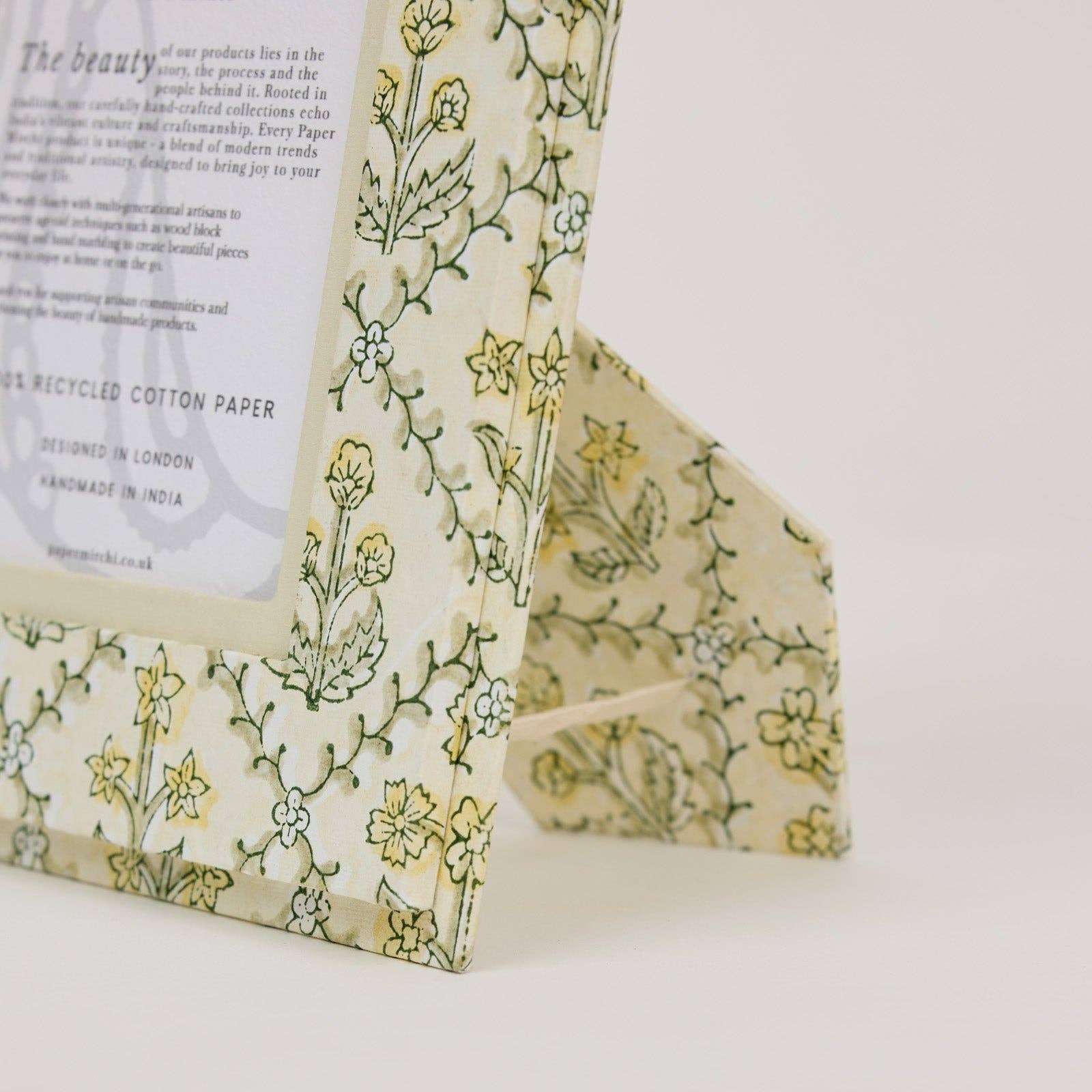 Hand Block Printed Recycled Cotton Picture Frame (4x6) - Cream Floral Lattice
