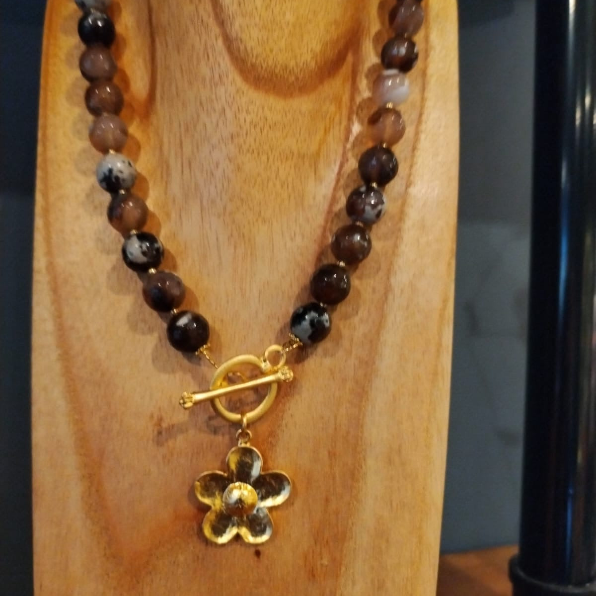 Brown Agate With Gold Flower Charm Necklace