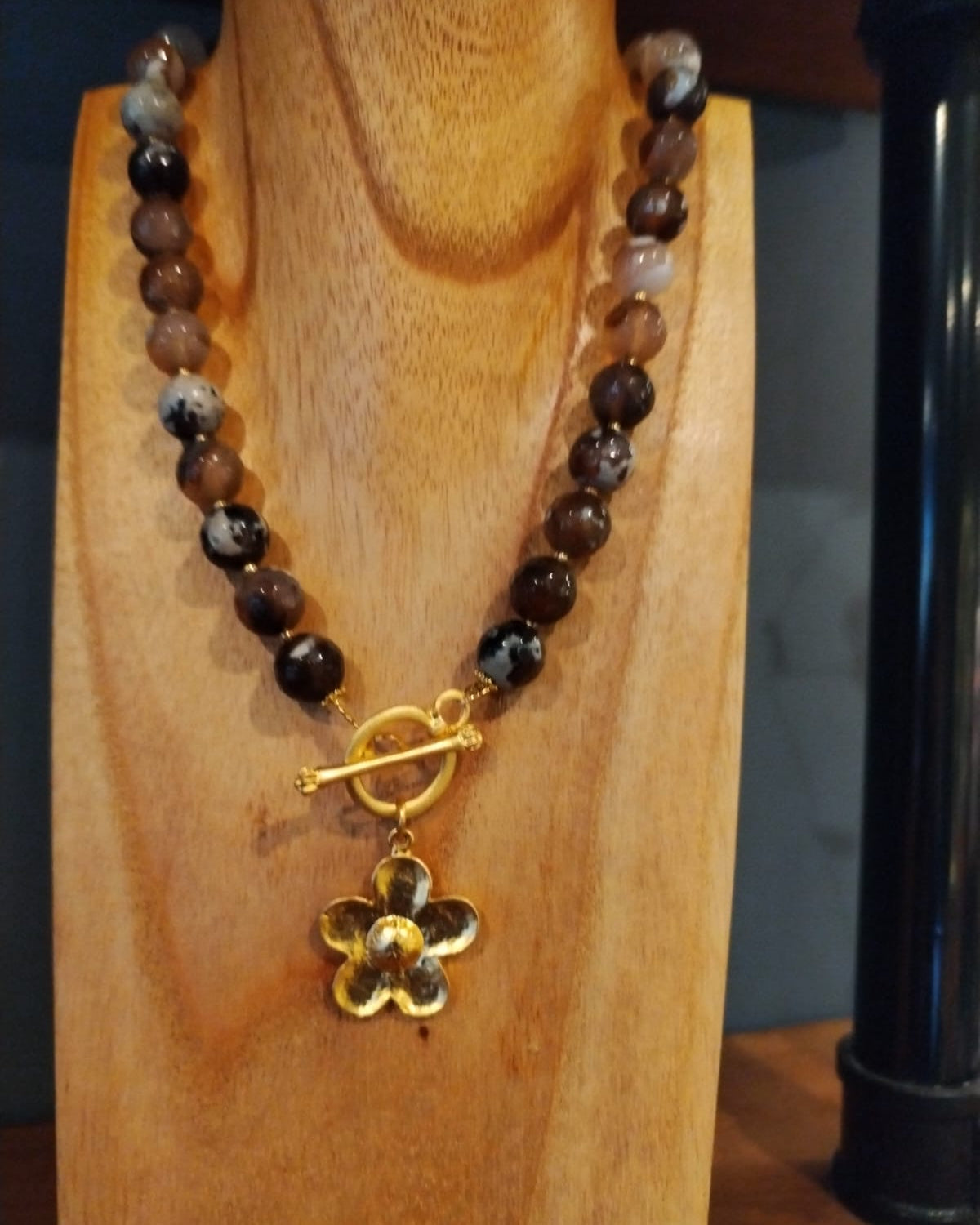 Brown Agate With Gold Flower Charm Necklace