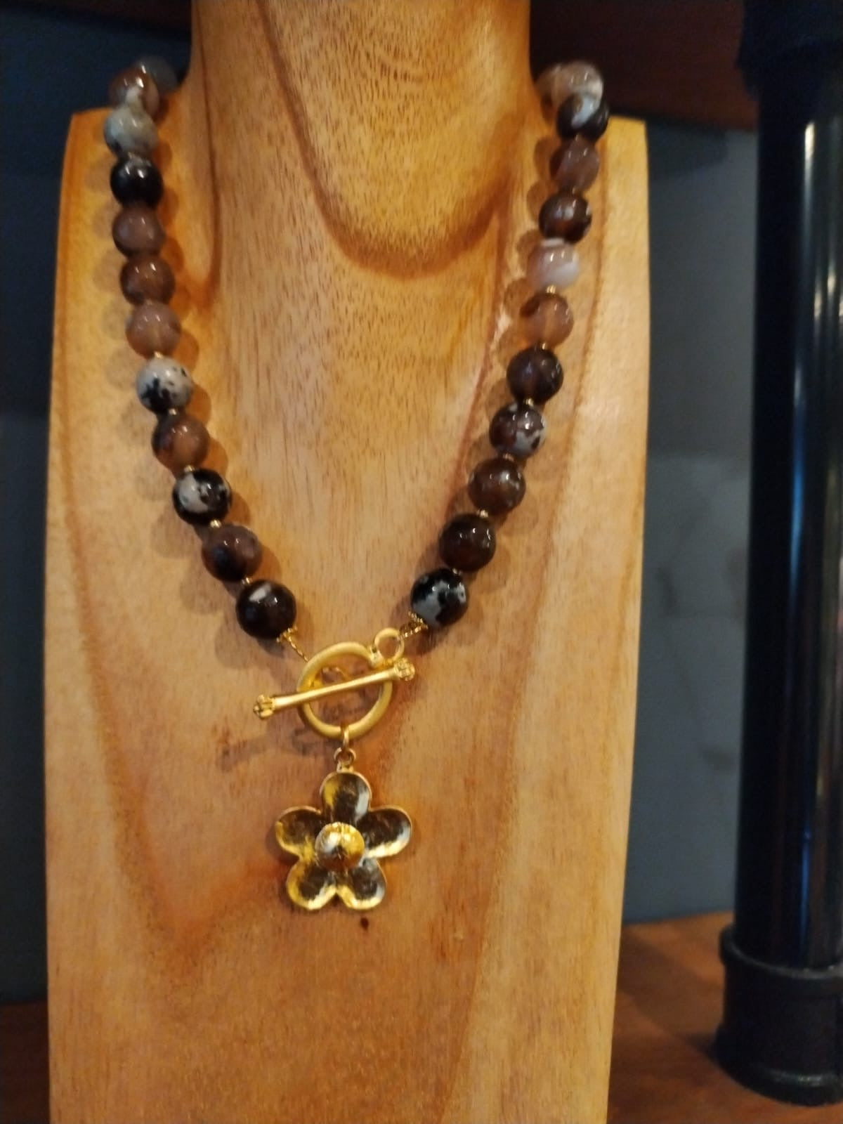 Brown Agate With Gold Flower Charm Necklace