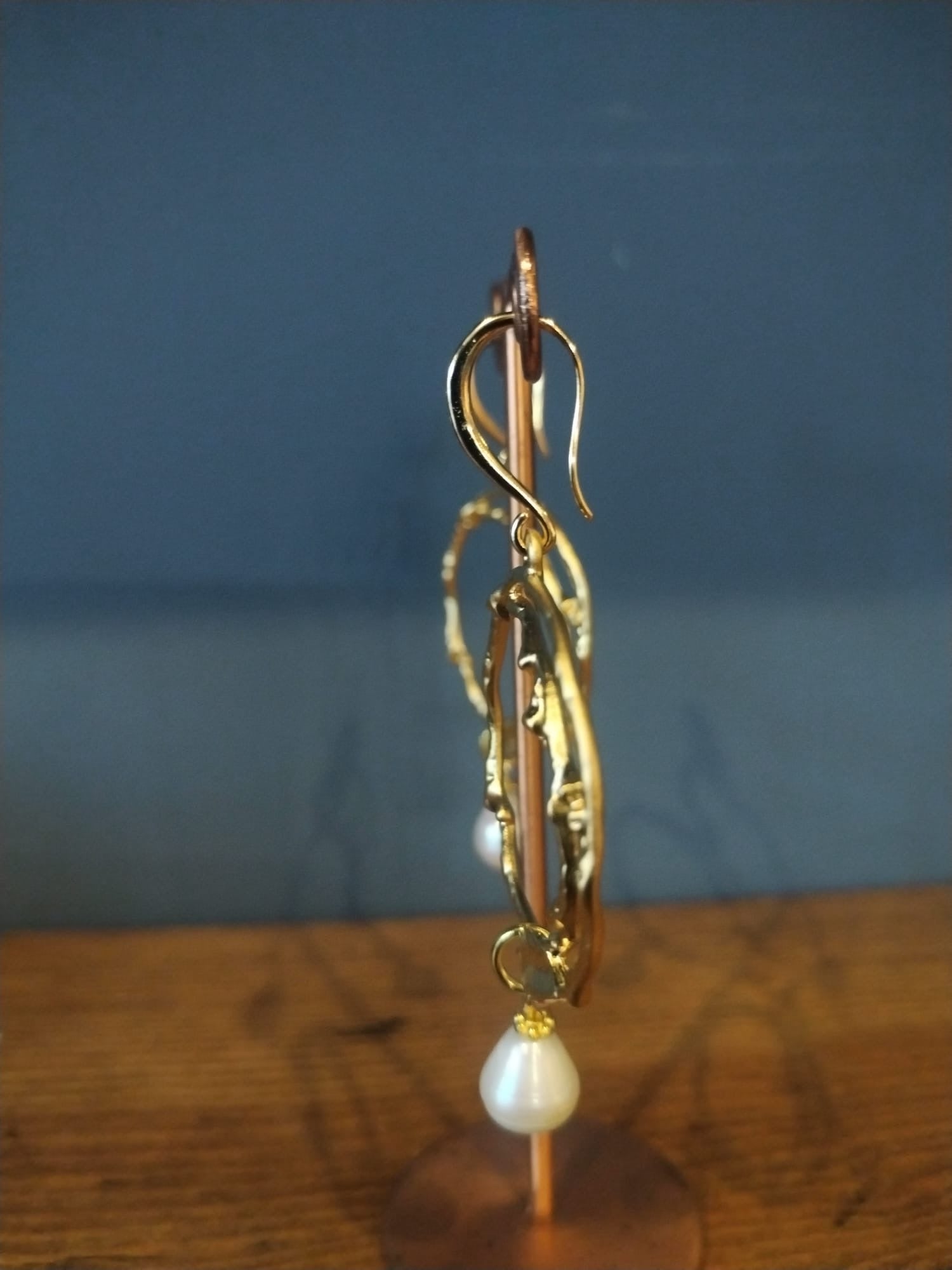 Elegant Irregular Gold Hoop & Pearl Earrings