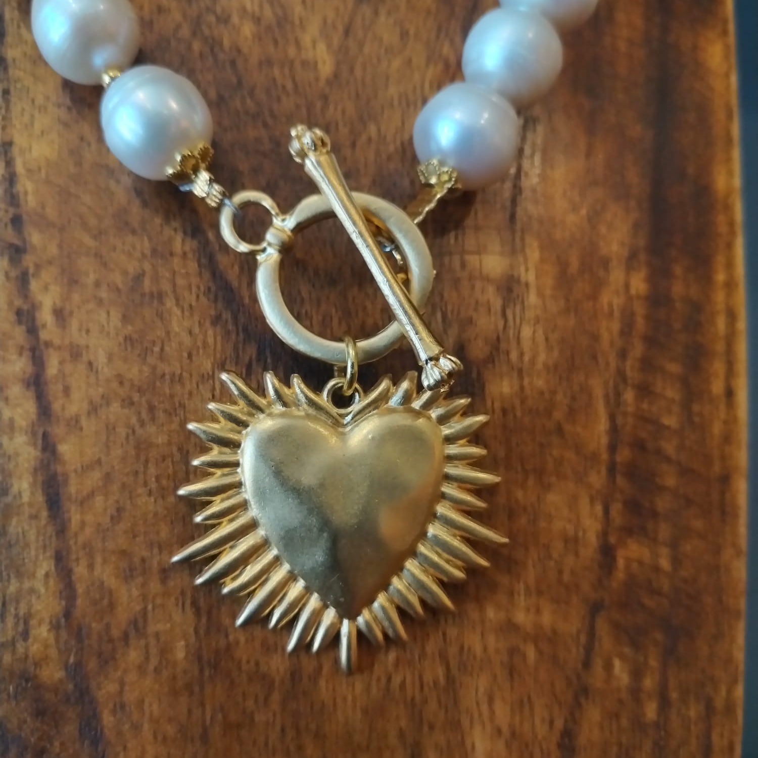 Freshwater Pearl Necklace with Gold Shining Heart Charm 47cm