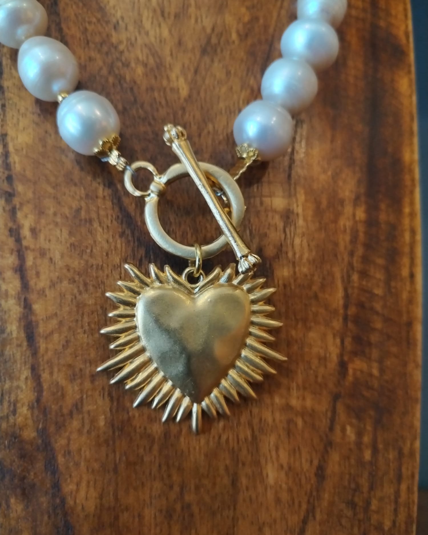 Freshwater Pearl Necklace with Gold Shining Heart Charm 47cm
