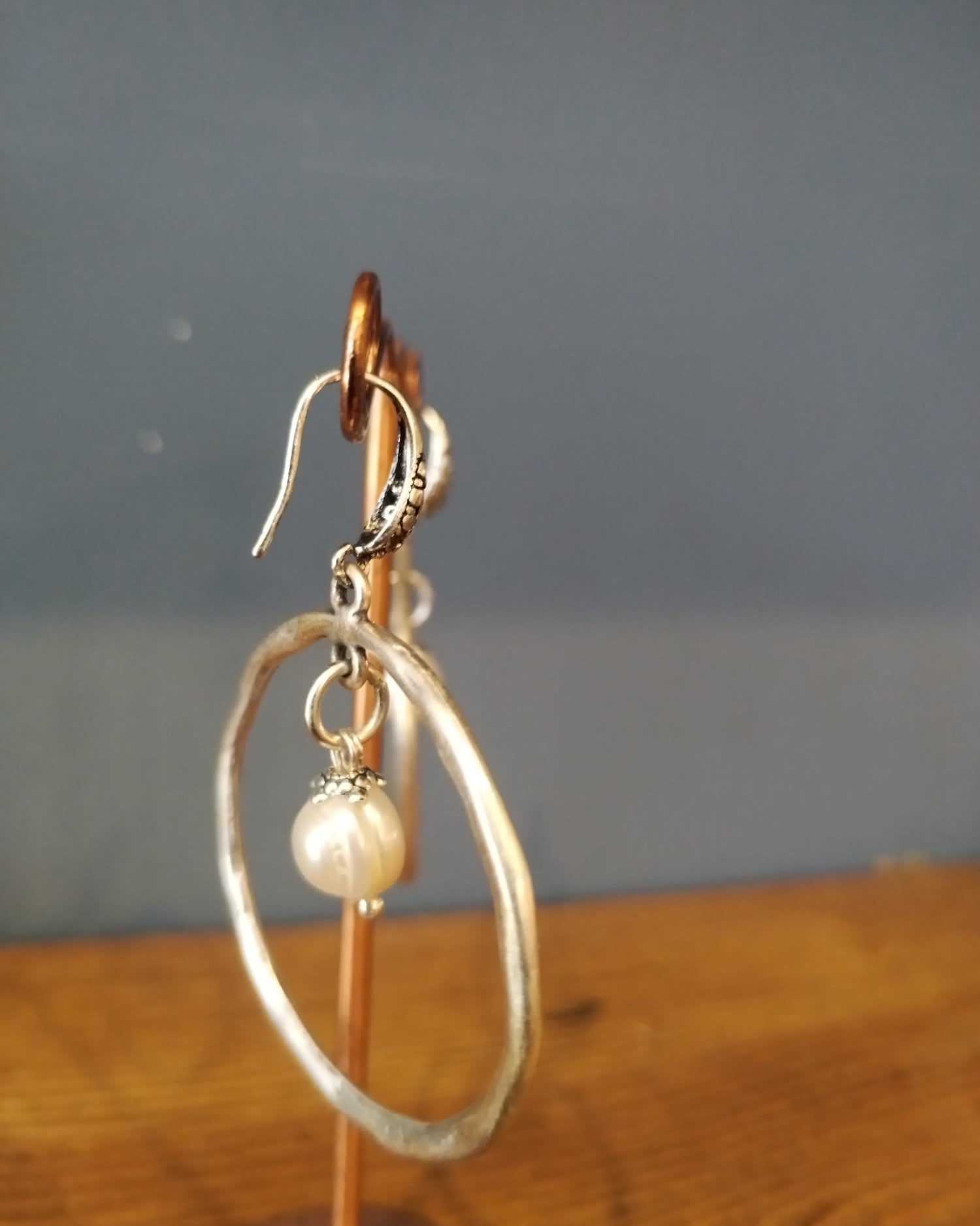 Silver hoop with Pearl Earrings