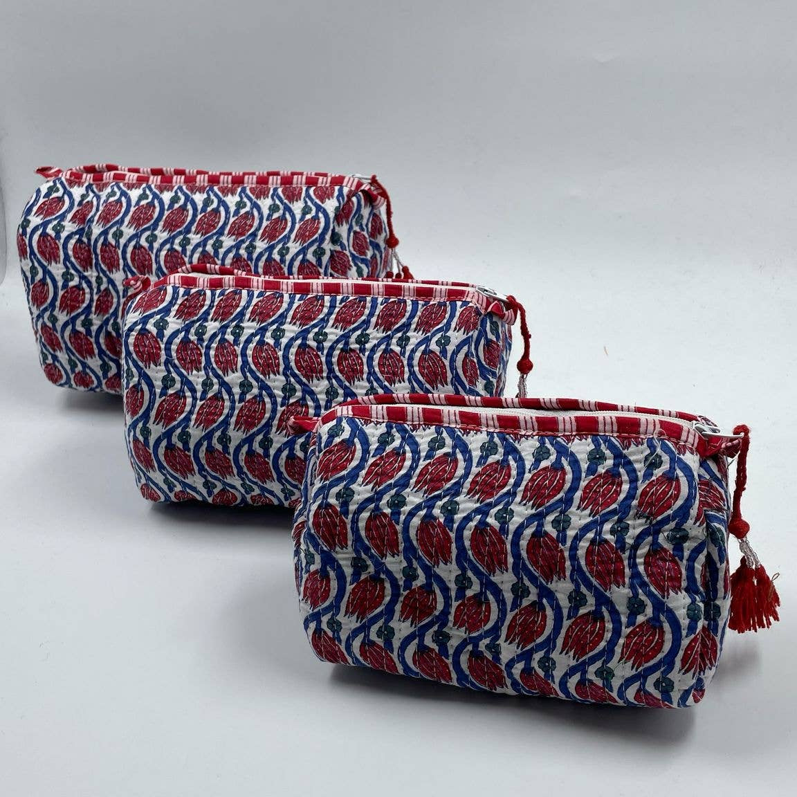 Lotus Pattern Cotton Quilted Wash Bags – Set of 3 Travel wash Bags