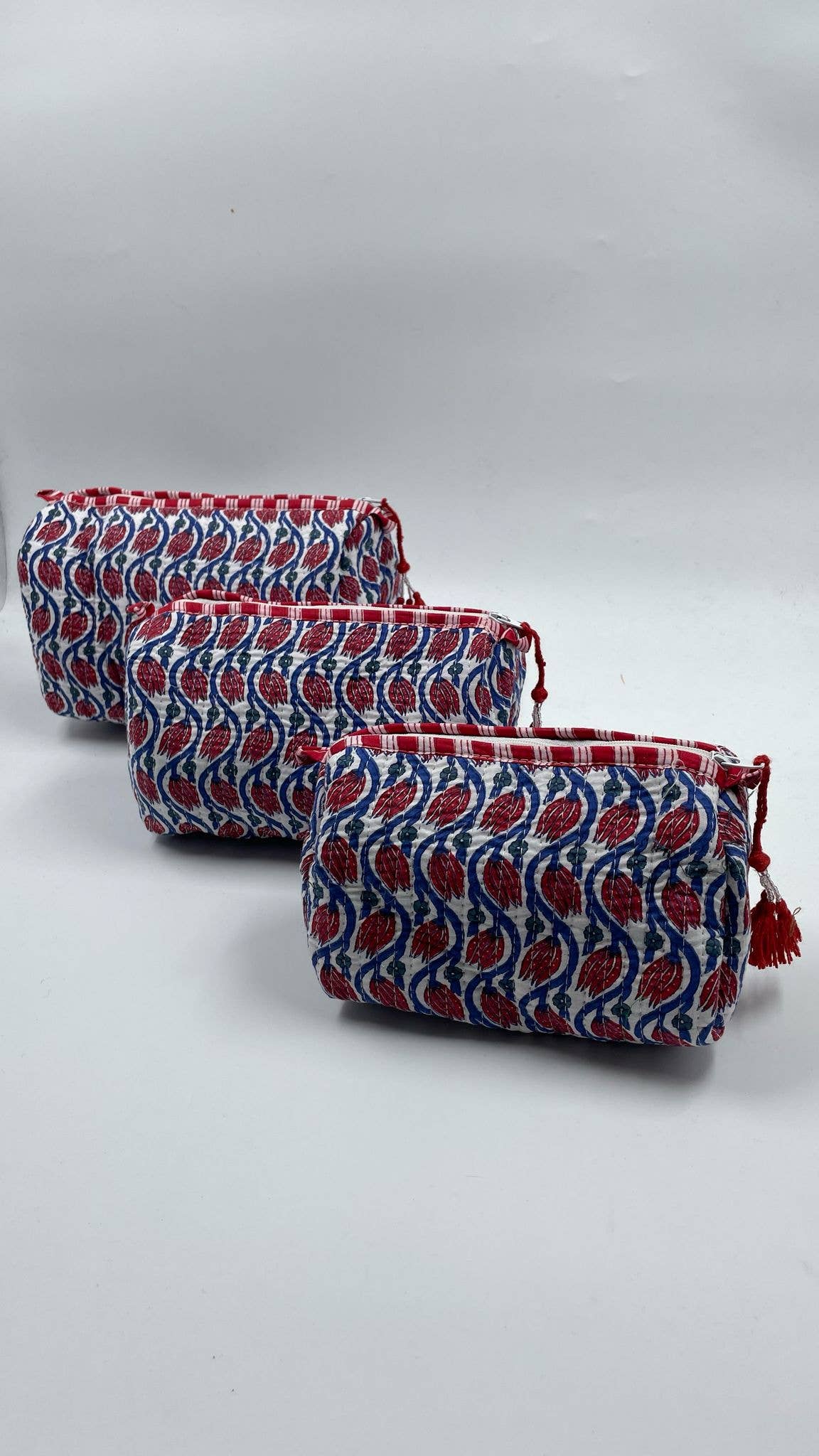 Lotus Pattern Cotton Quilted Wash Bags – Set of 3 Travel wash Bags