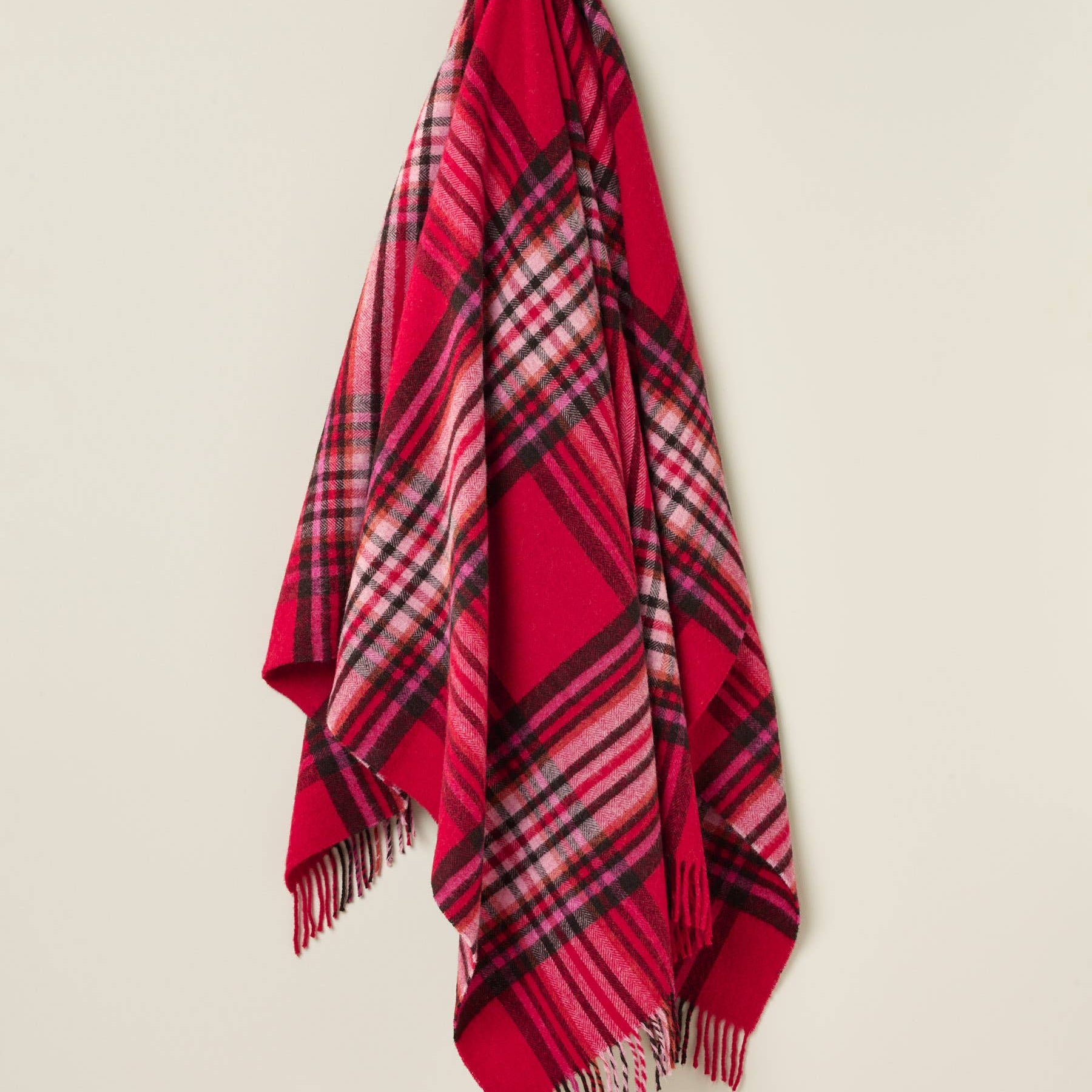St Ives Pure Wool Throw: Red