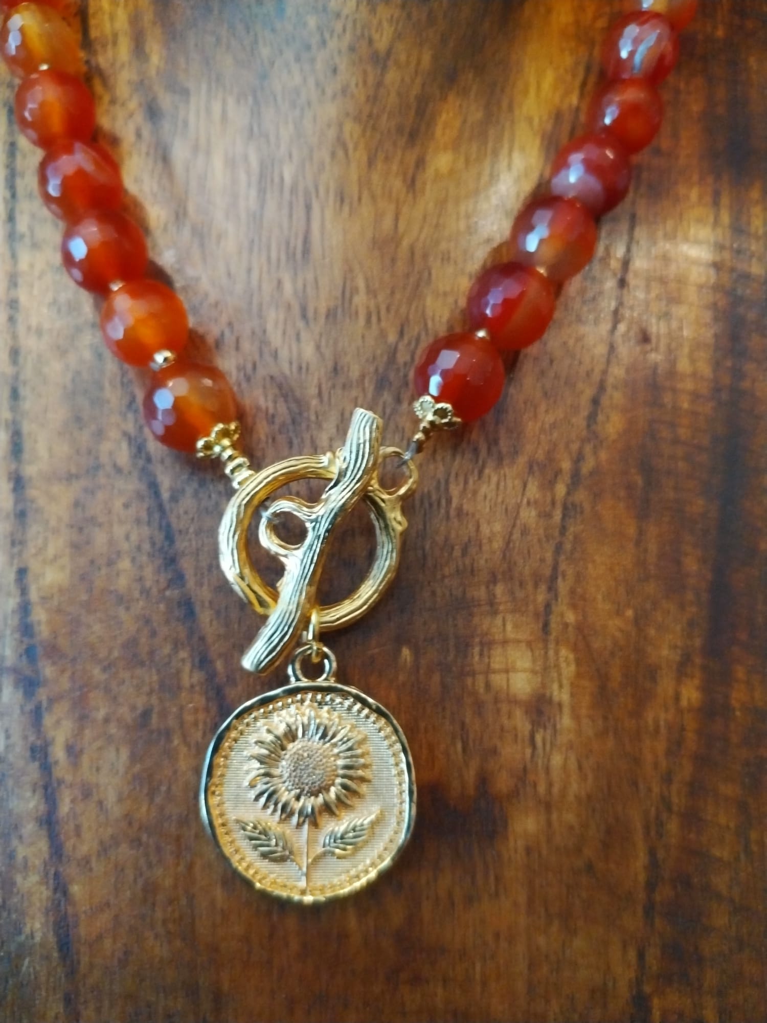 Elegant Carnelian Necklace With Gold Flower Charm