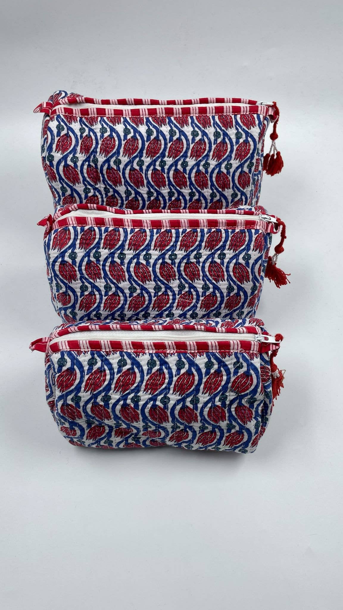 Lotus Pattern Cotton Quilted Wash Bags – Set of 3 Travel wash Bags