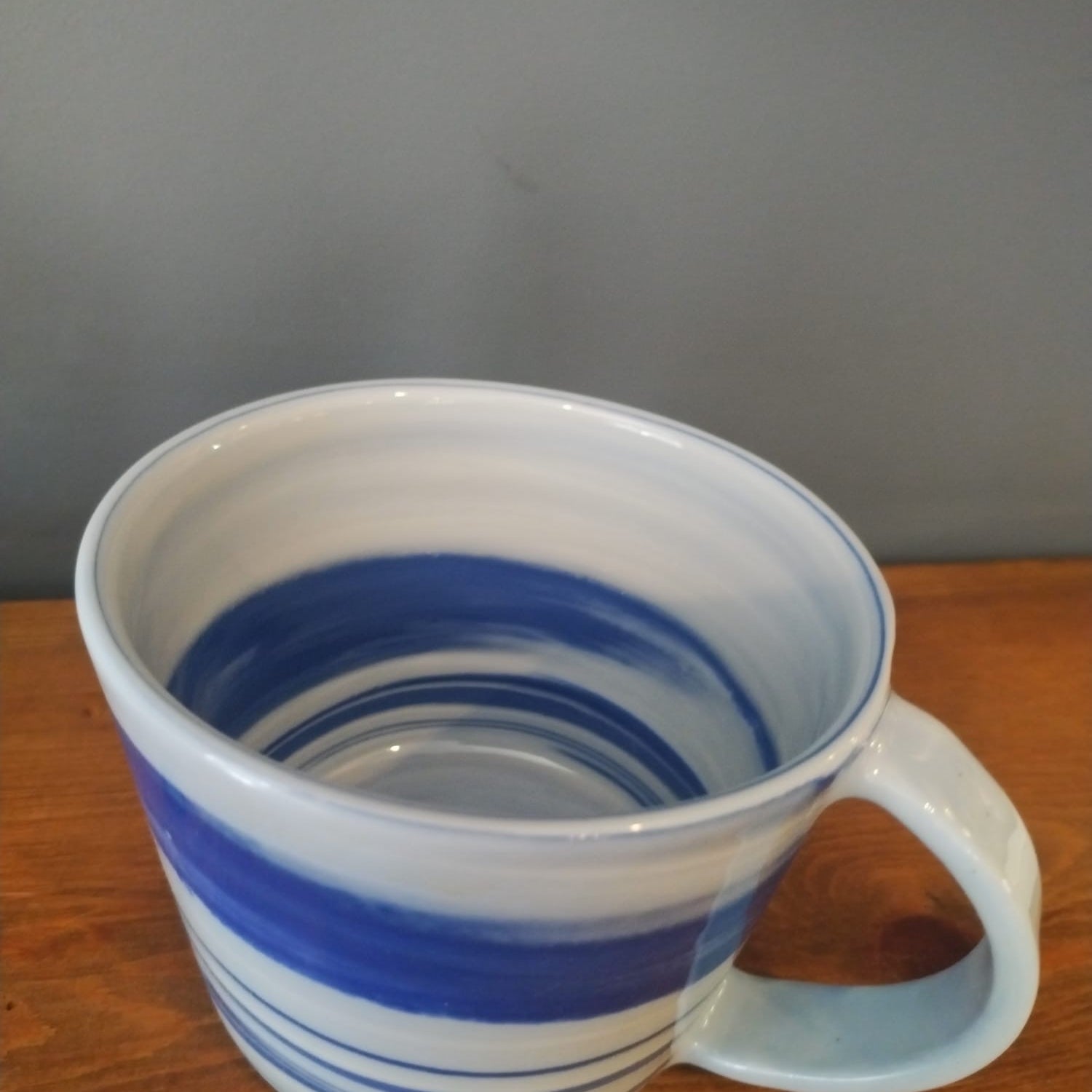 Tide Mug in blue and white