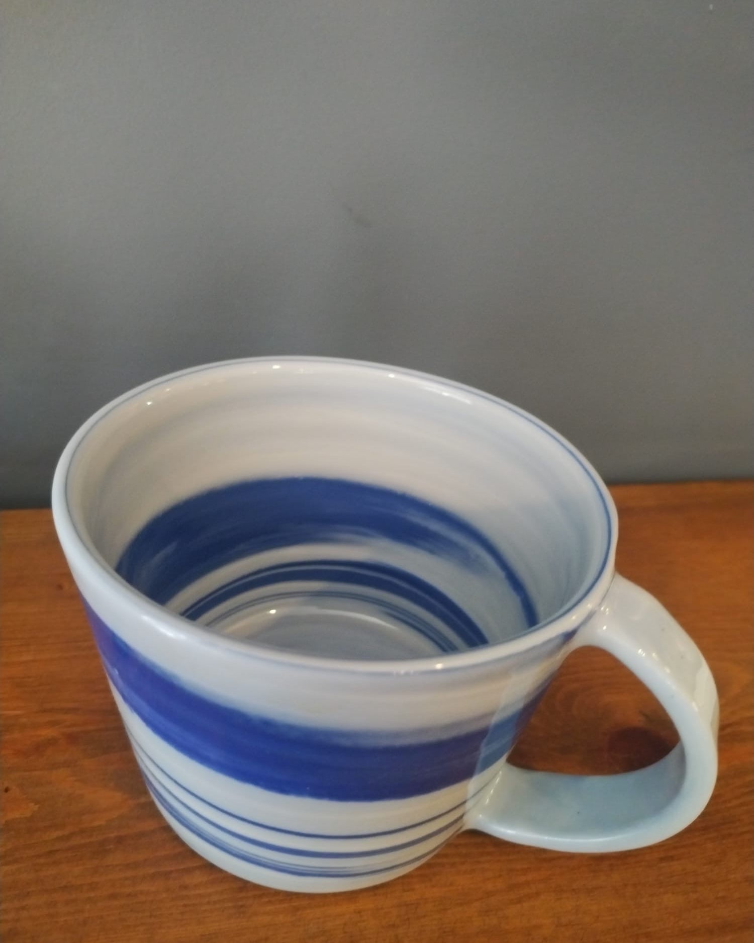Tide Mug in blue and white
