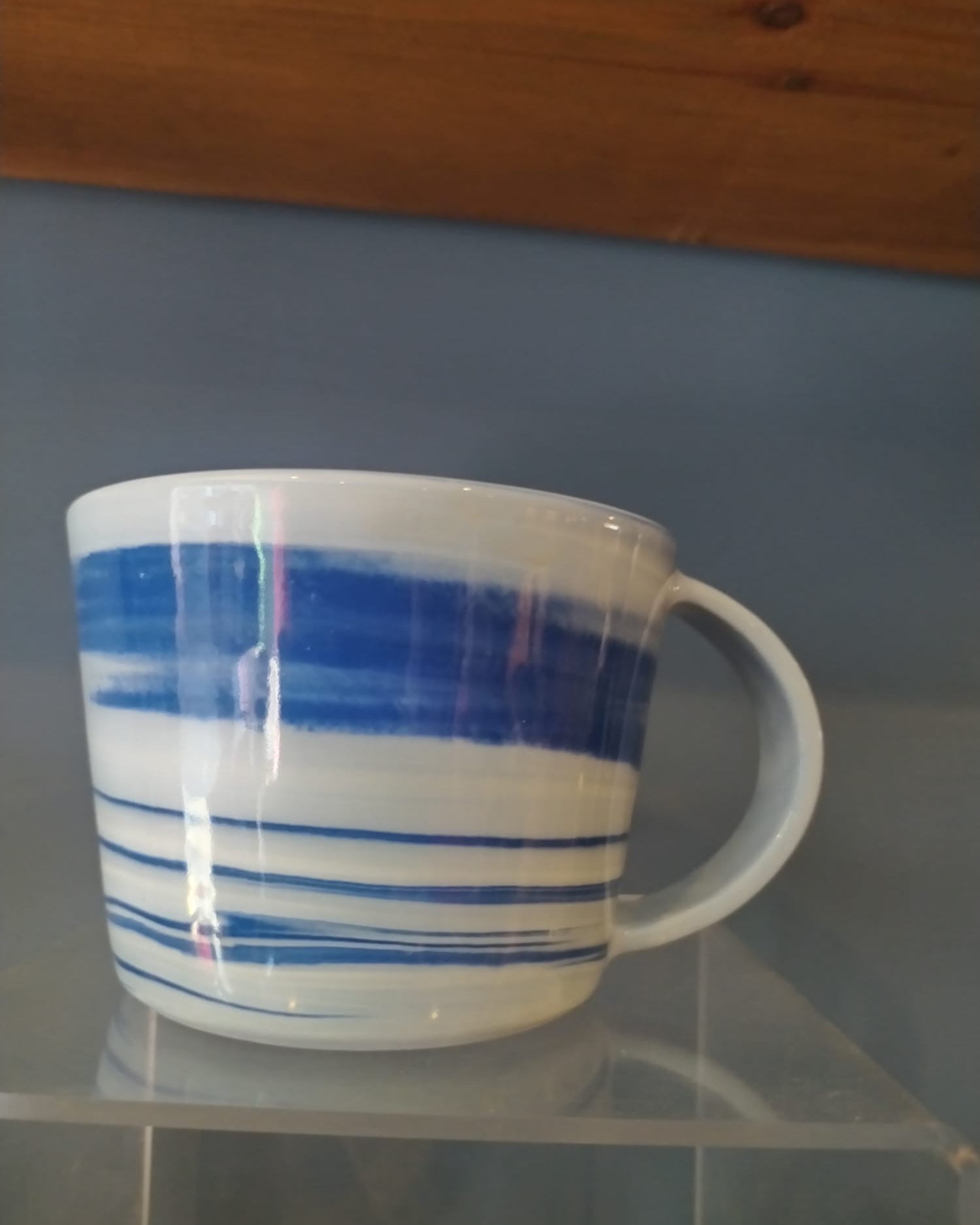 Tide Mug in blue and white