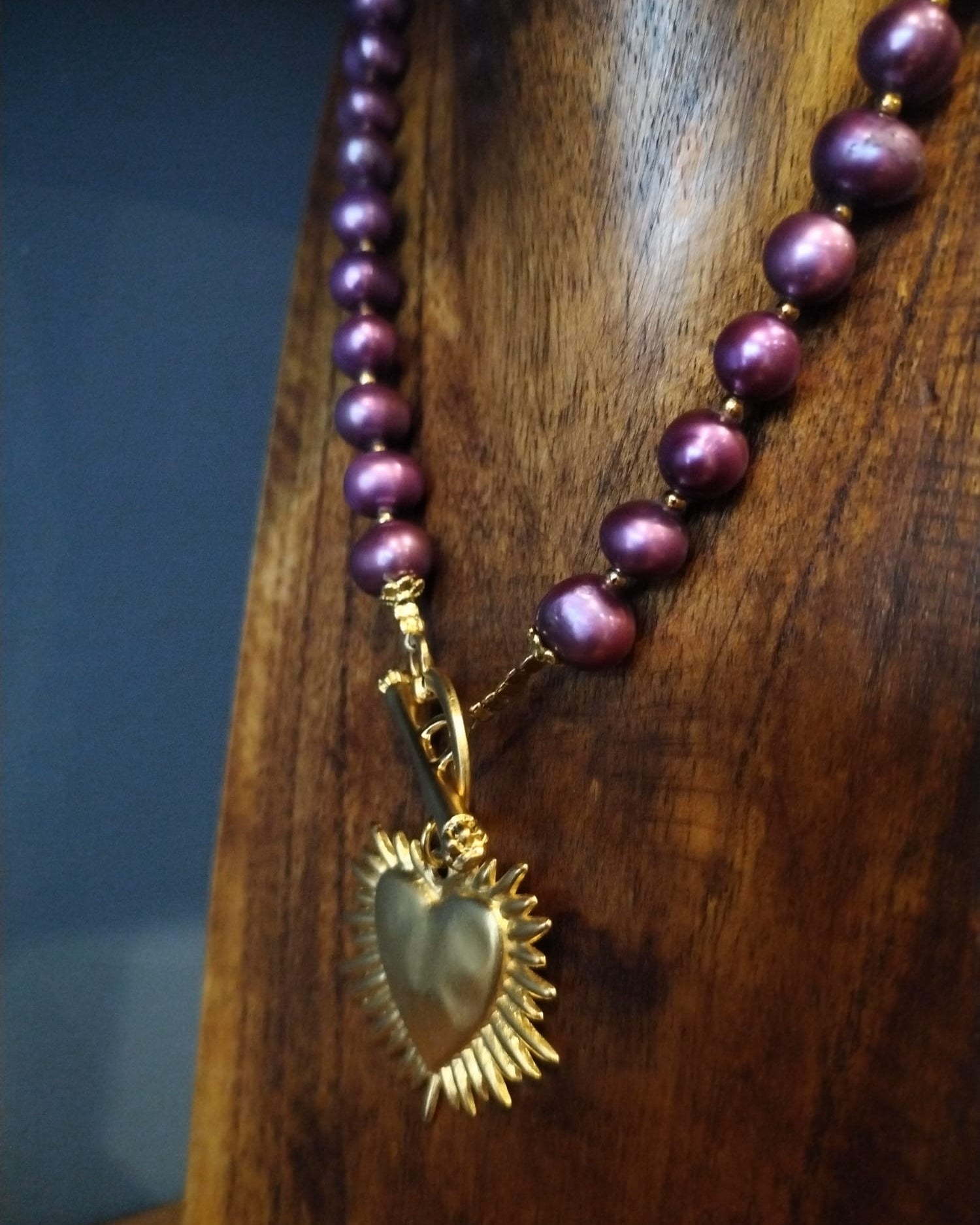 Purple Pearl Necklace with Gold Shining Heart Charm 43cm