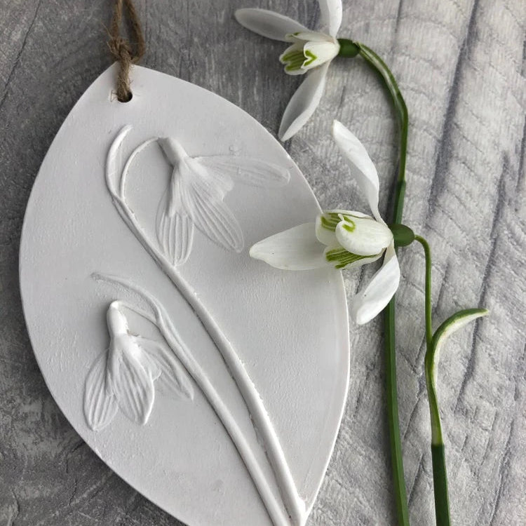 Large Snowdrops Botanical Cast Fragrance Diffuser The Foxglove Tree