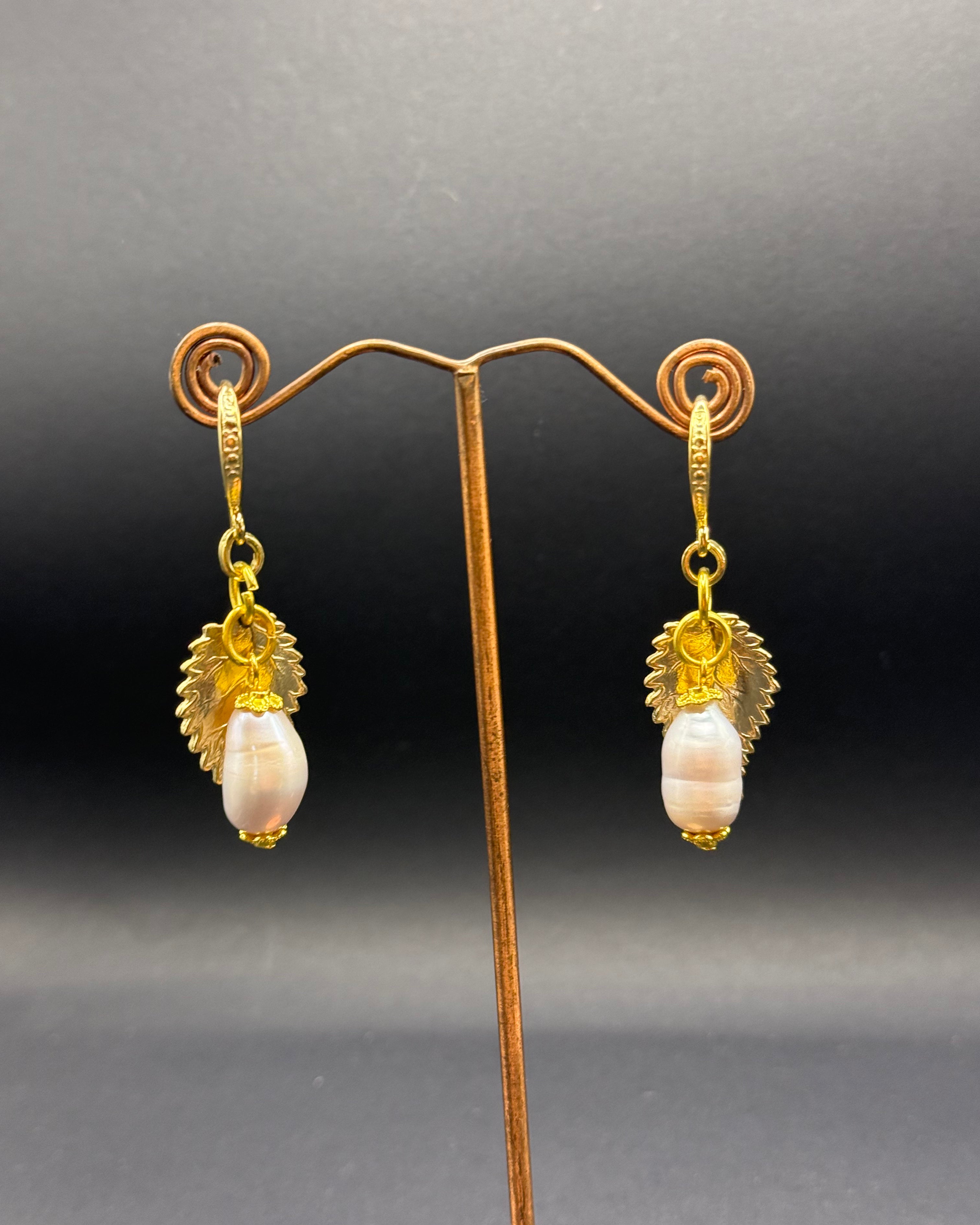 Oyster Coloured Freshwater Pearl & Gold Leaf Drop Earrings – Handmade in Bristol