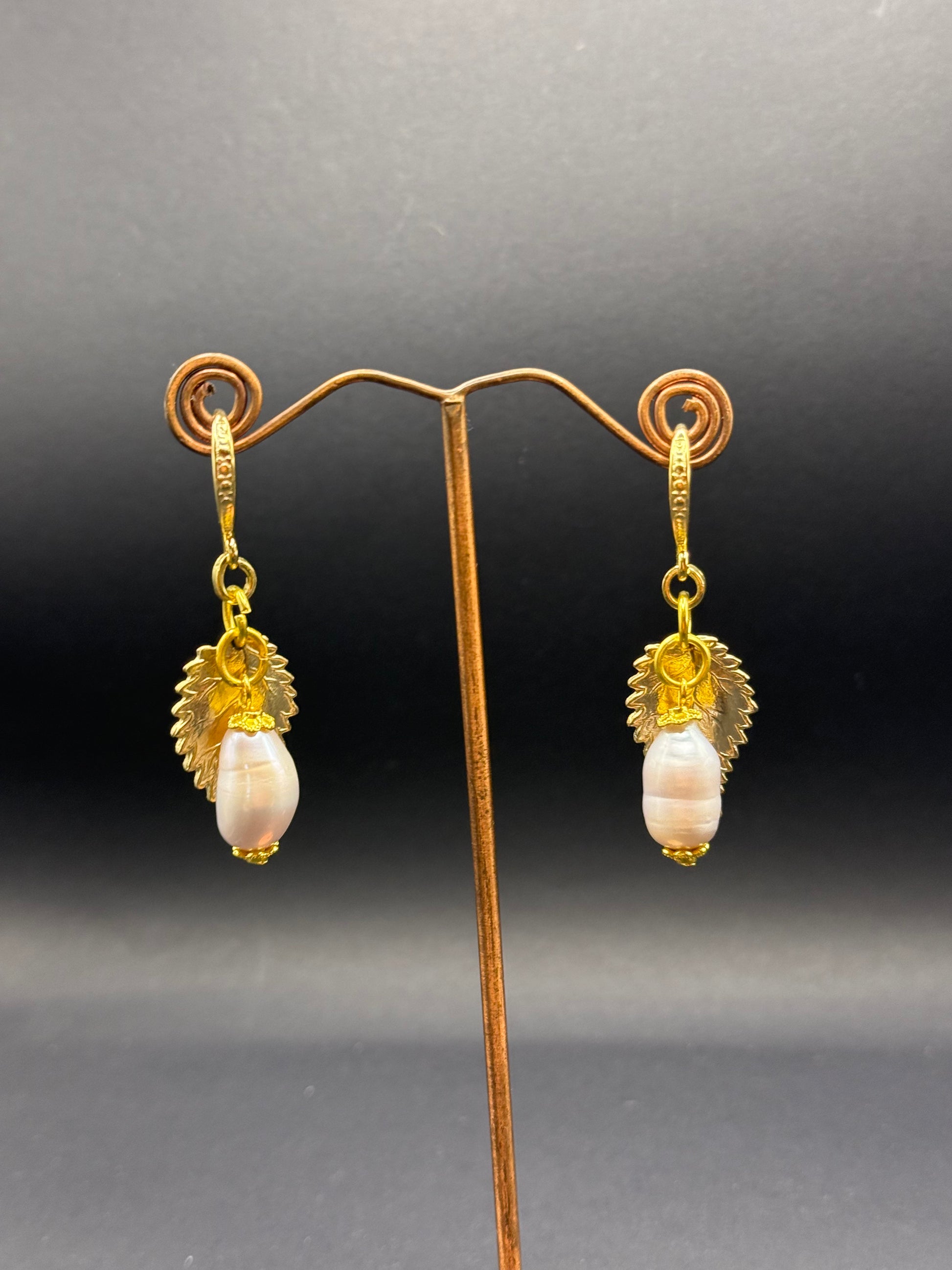 Oyster Coloured Freshwater Pearl & Gold Leaf Drop Earrings – Handmade in Bristol