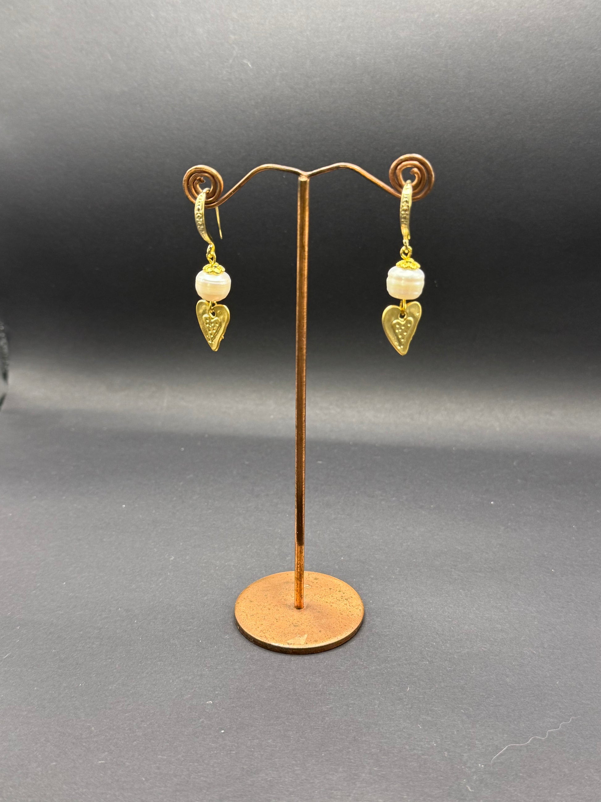 Freshwater Pearl & Gold Heart Drop Earrings – Handmade in Bristol