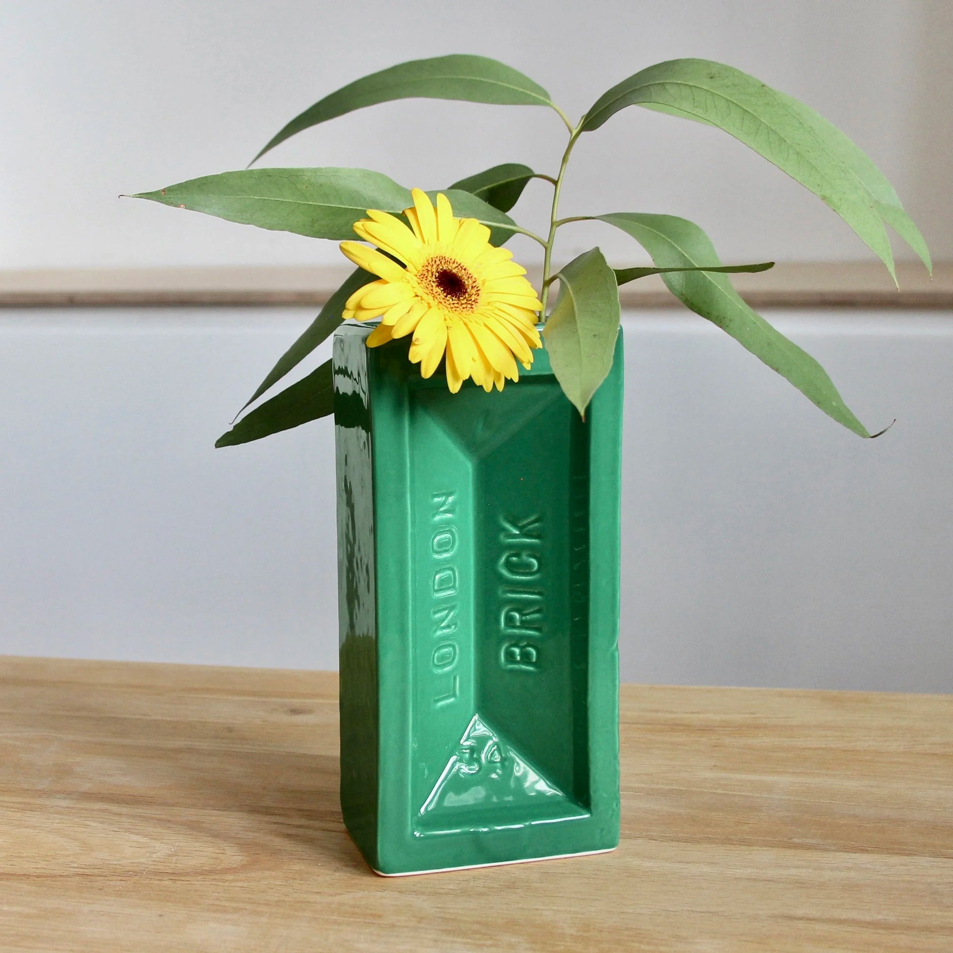 London Brick Vase – Fresh Green Accent for Every Room