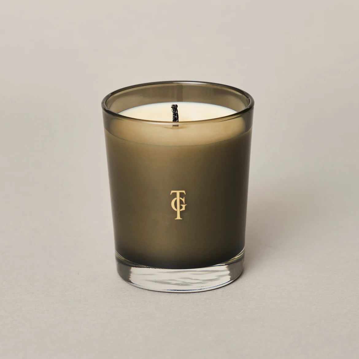 Amber Classic Candle – Warm & Relaxing Scent, True Grace