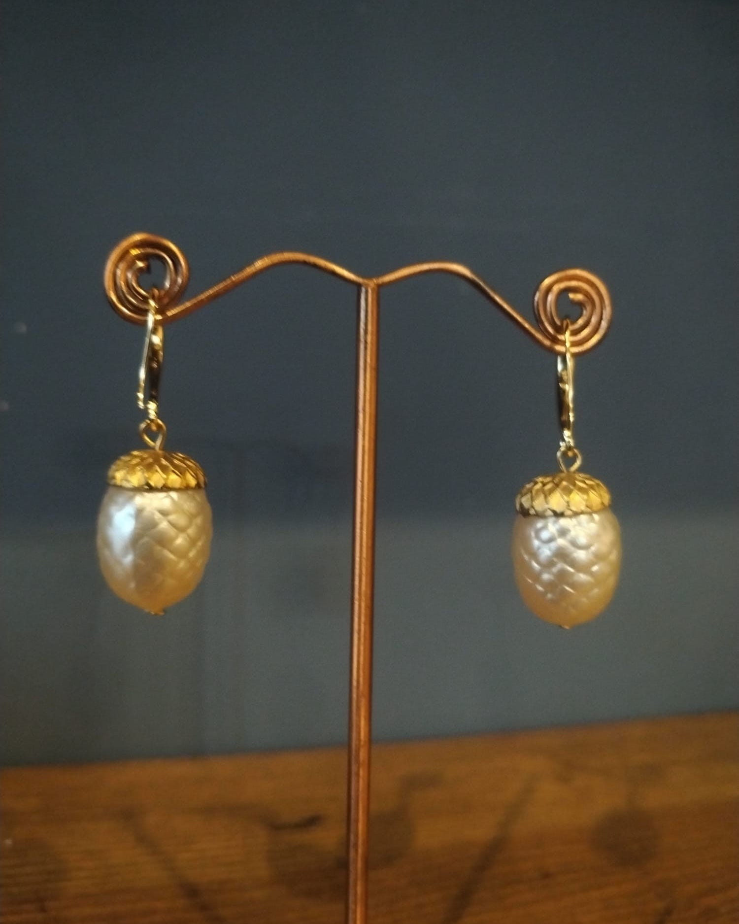 Pearl & Gold Drop Earrings