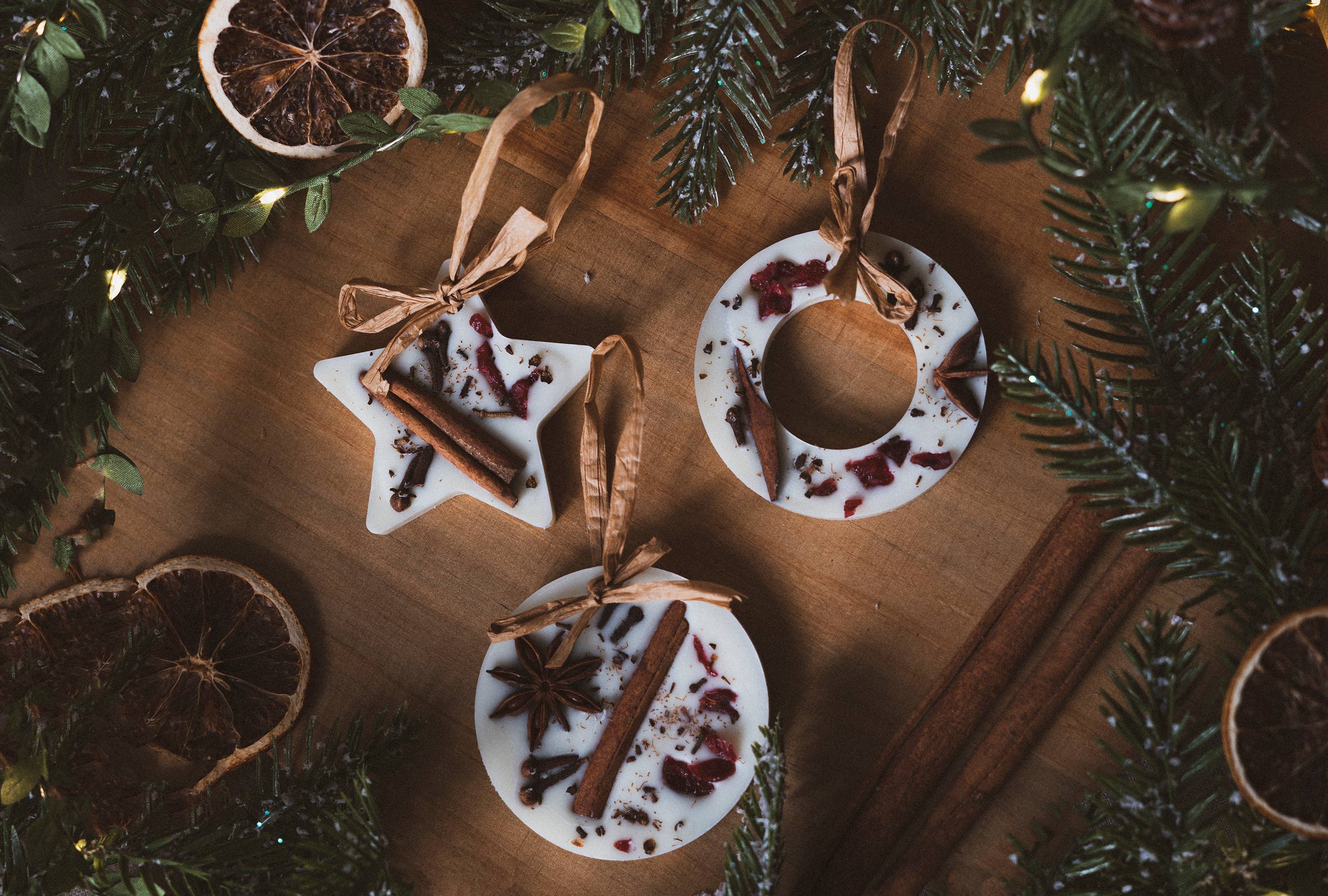 Cranberry, Orange and Cinnamon Scented Wax Star Decoration