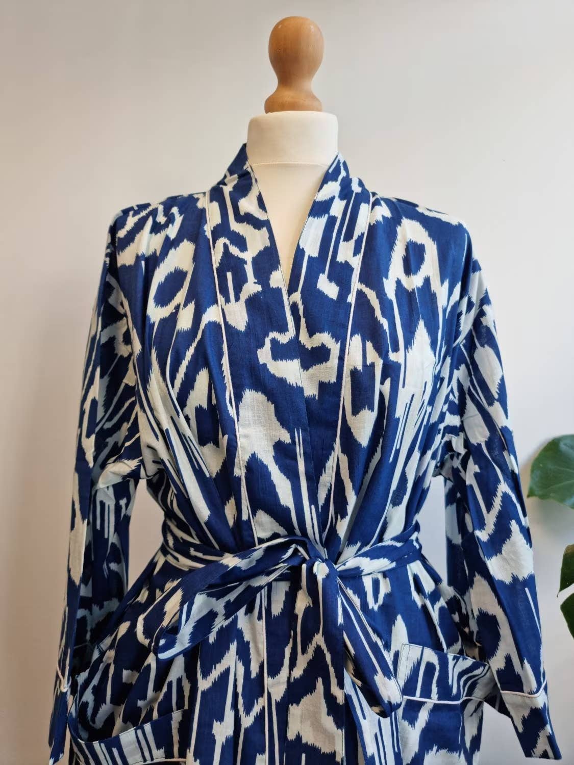 Blue & White Ikat-Print Cotton Robe