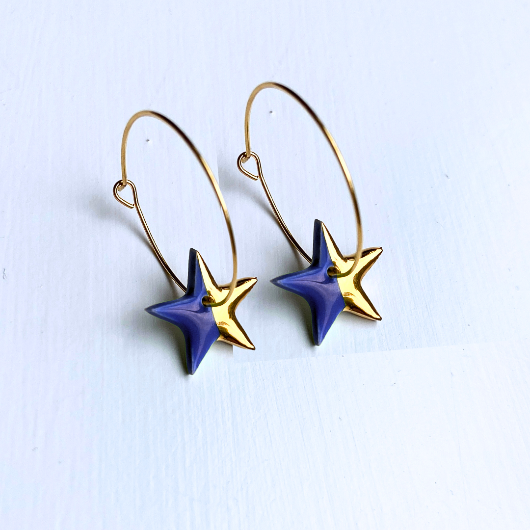 Hoop Earrings with Dark Blue Star Charms With Gold