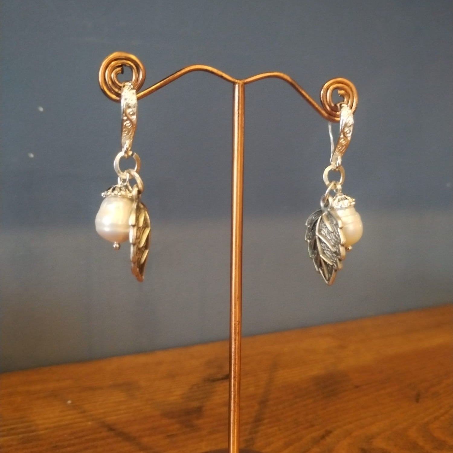 Signature Freshwater Pearl Earrings – Silver Leaf Detail