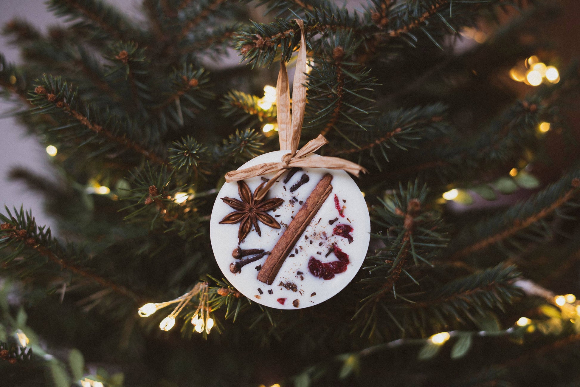 Christmas Tree Scented Wax Star Decoration