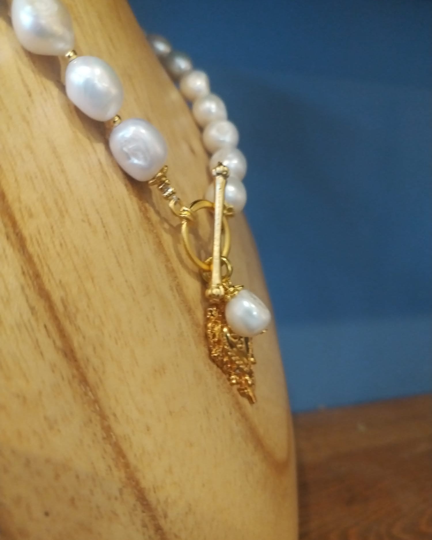 Freshwater Pearl Necklace with Gold Heart