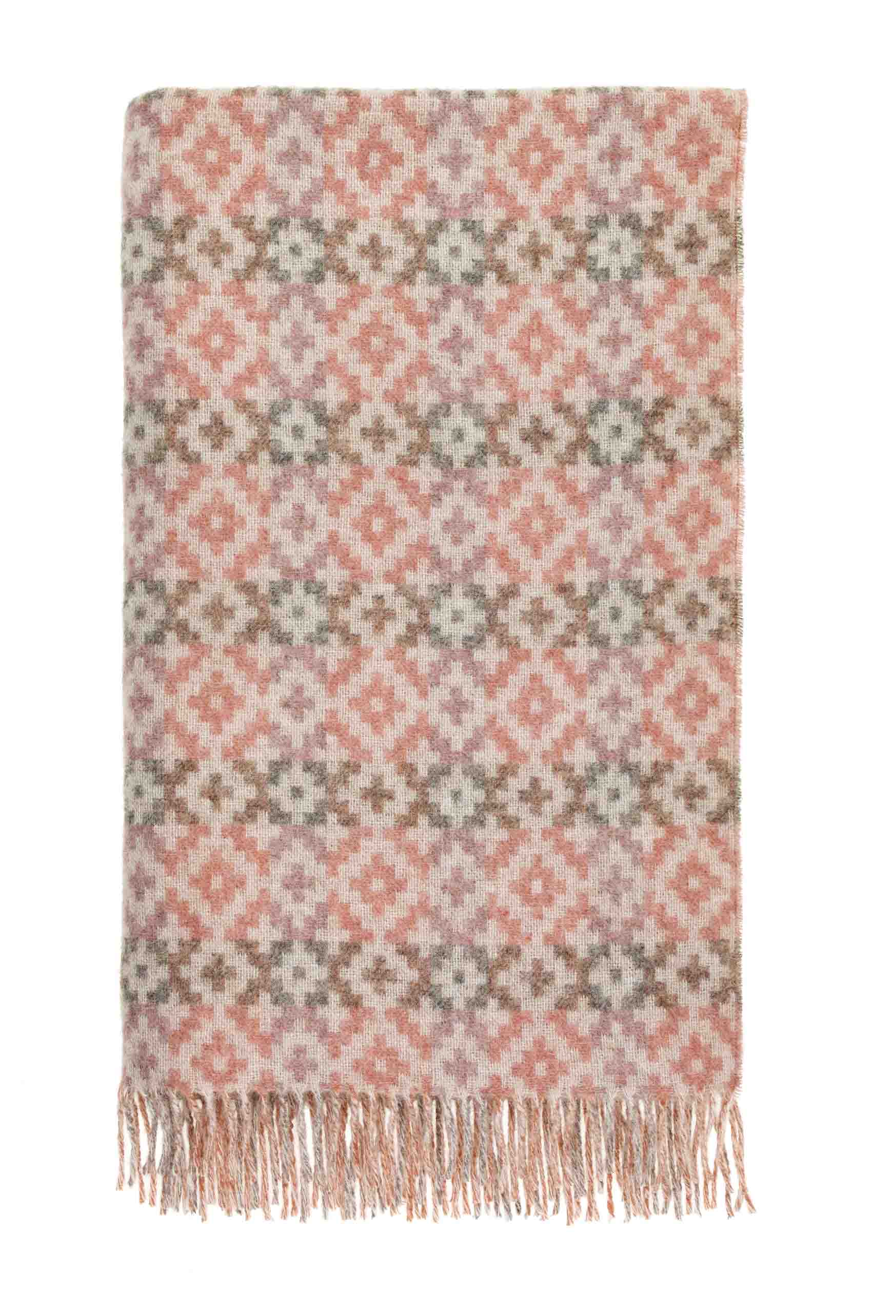 Dartmouth Pure Wool Throw: Coral