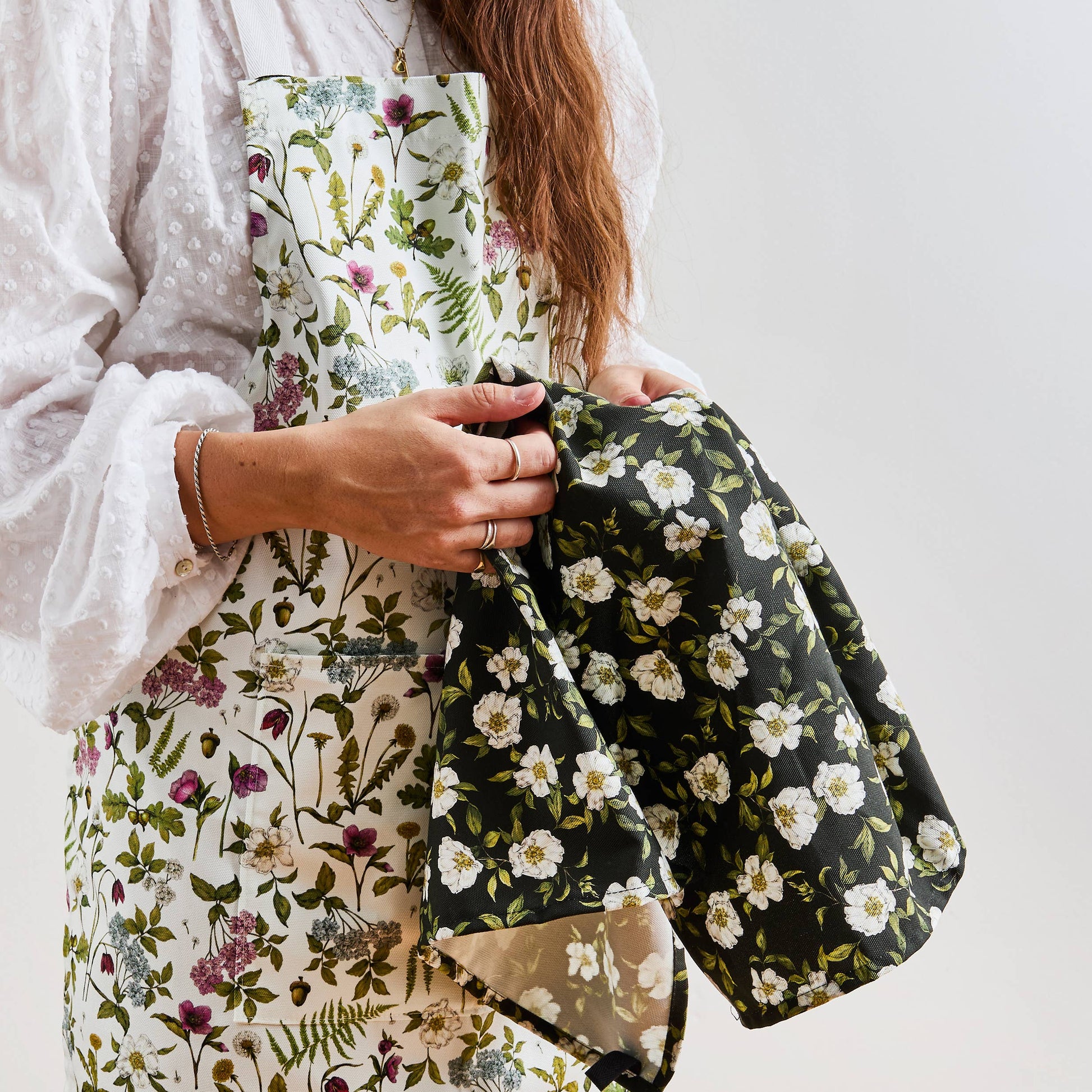 Cottage Roses - Tea Towel - Dark Green