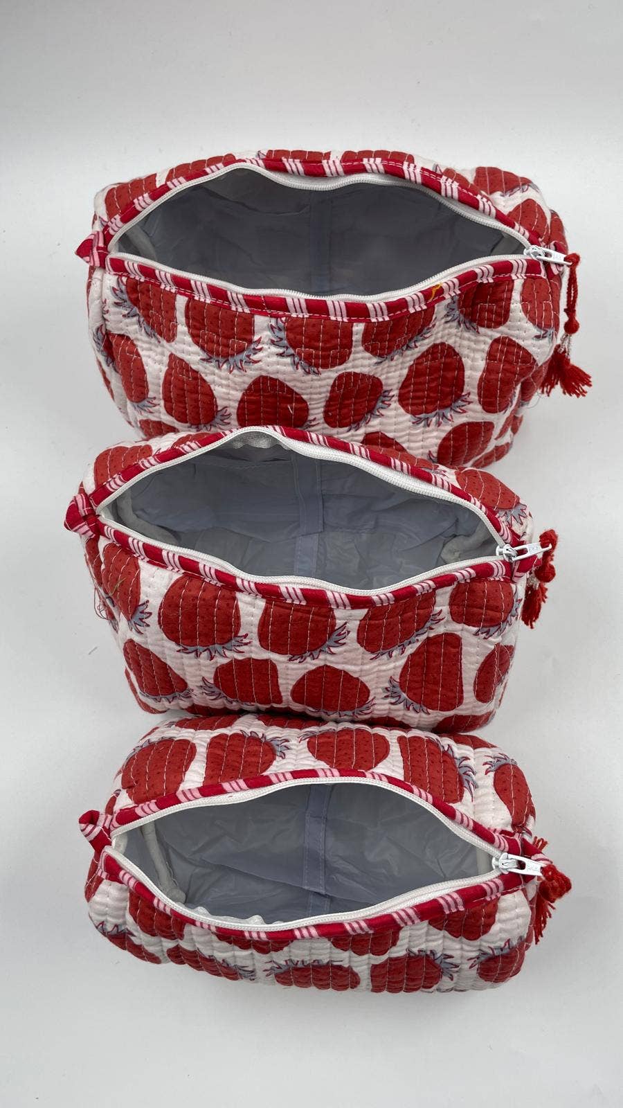 Cotton quilted Strawberry design wash bag set of 3 small medium & large