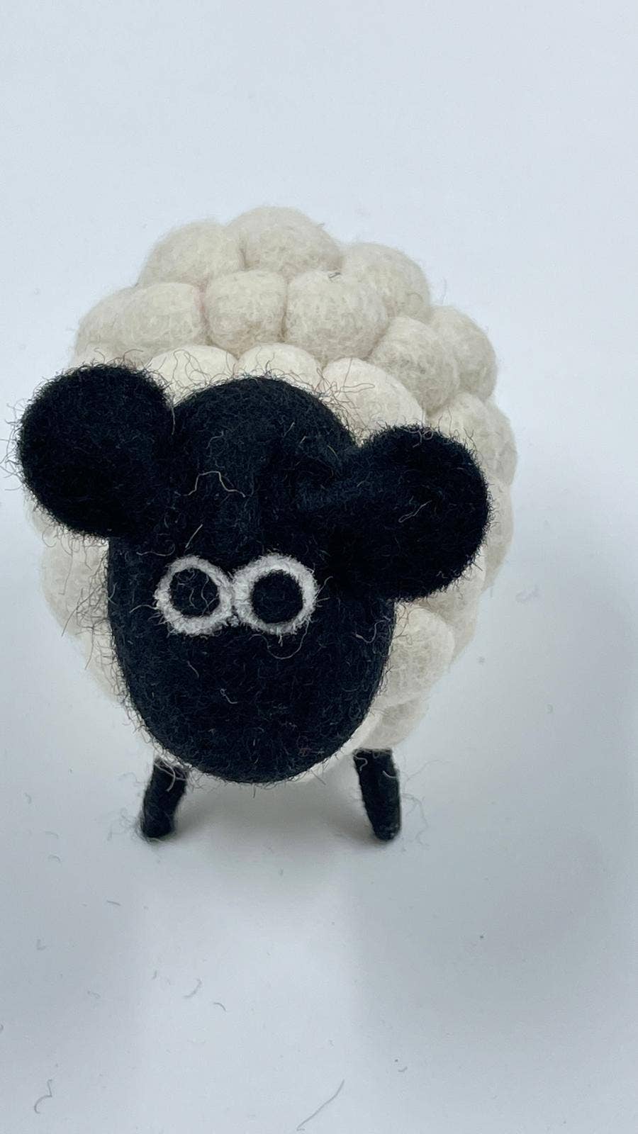 Handmade Felt White Knot Sheep Decoration