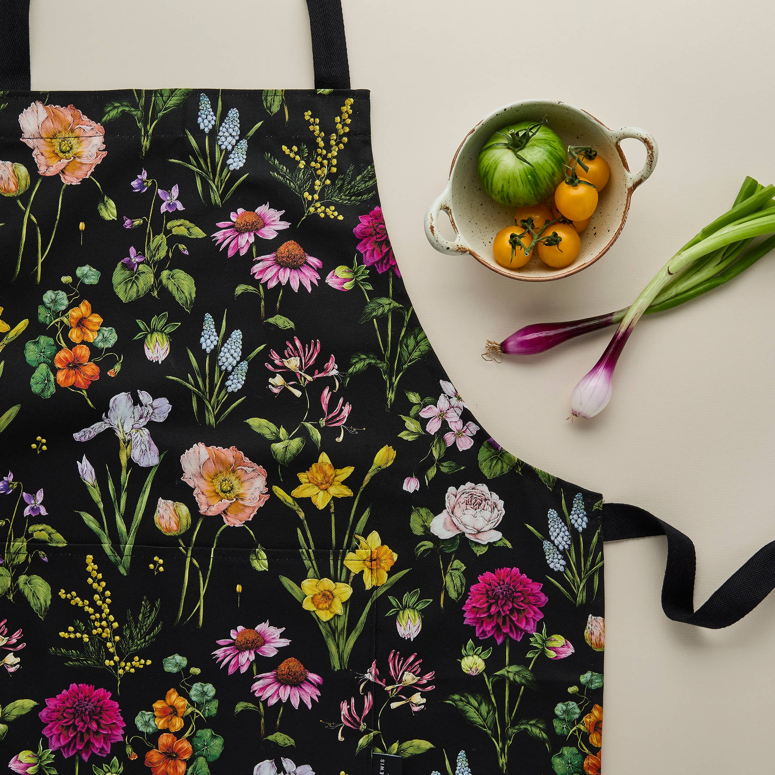 Bountiful Blooms - Apron - Black