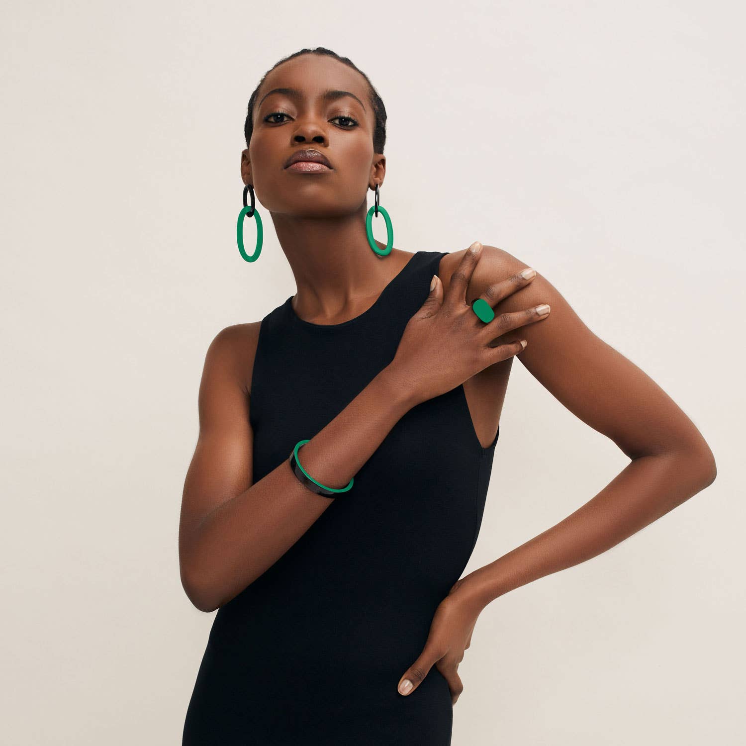 Slim green and black Natural Bangle