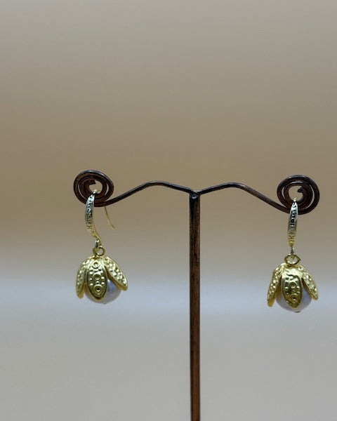 Gold Flower & Pearl Earrings
