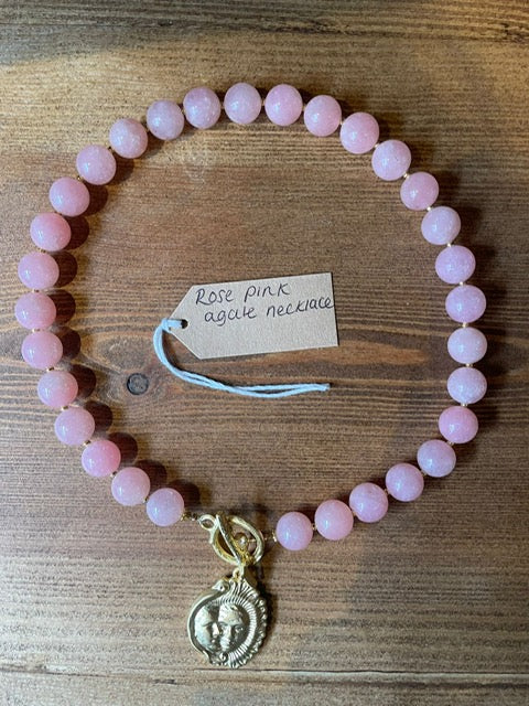 Pink agate and gold necklace