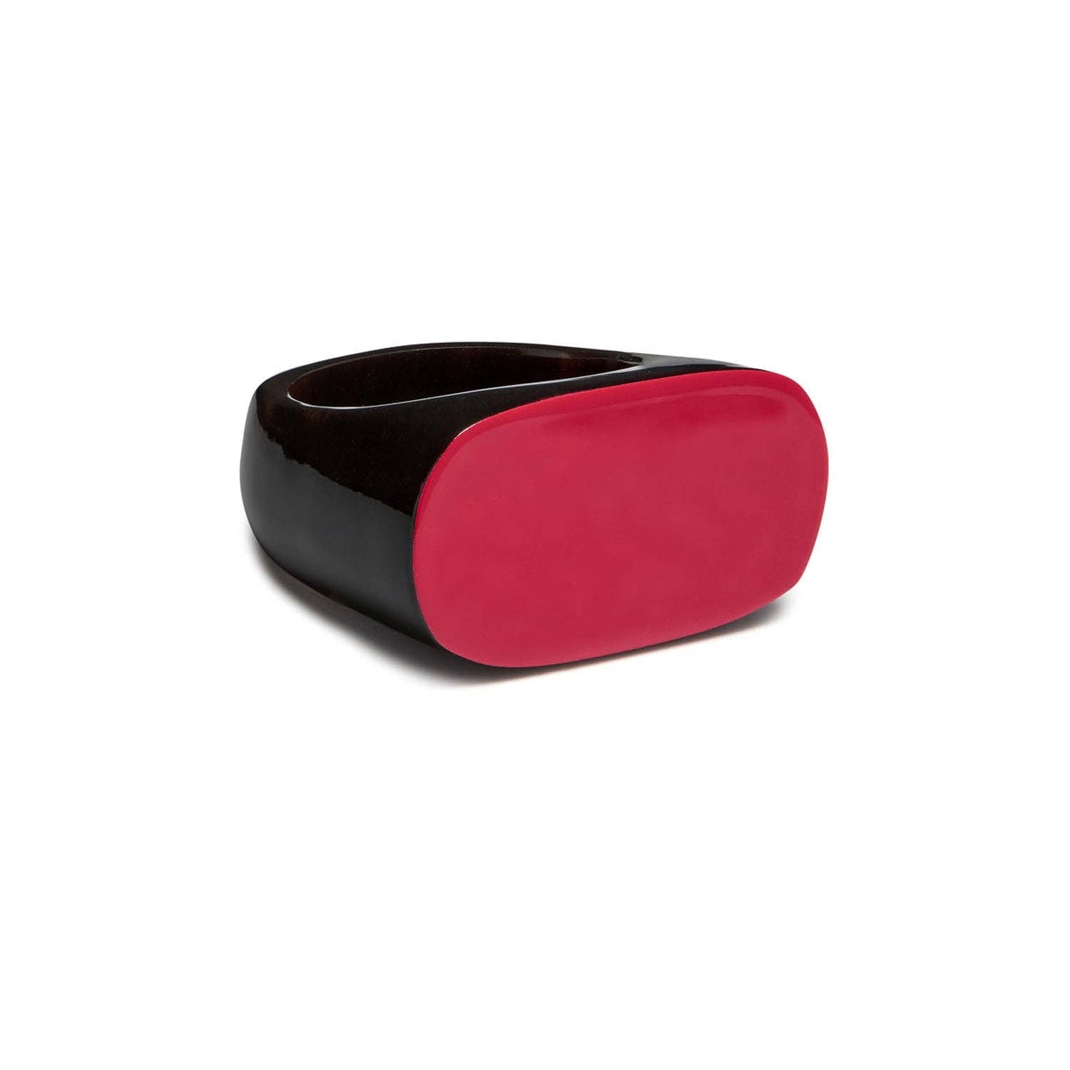 Oval Red horn ring: Medium