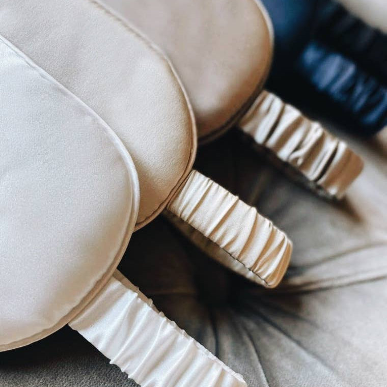 Oyster  Pure Silk Eye Mask with gift box