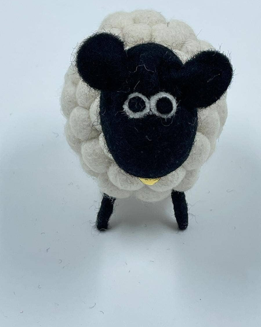 Handmade Felt White Knot Sheep Decoration
