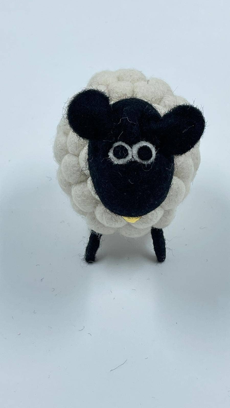 Handmade Felt White Knot Sheep Decoration
