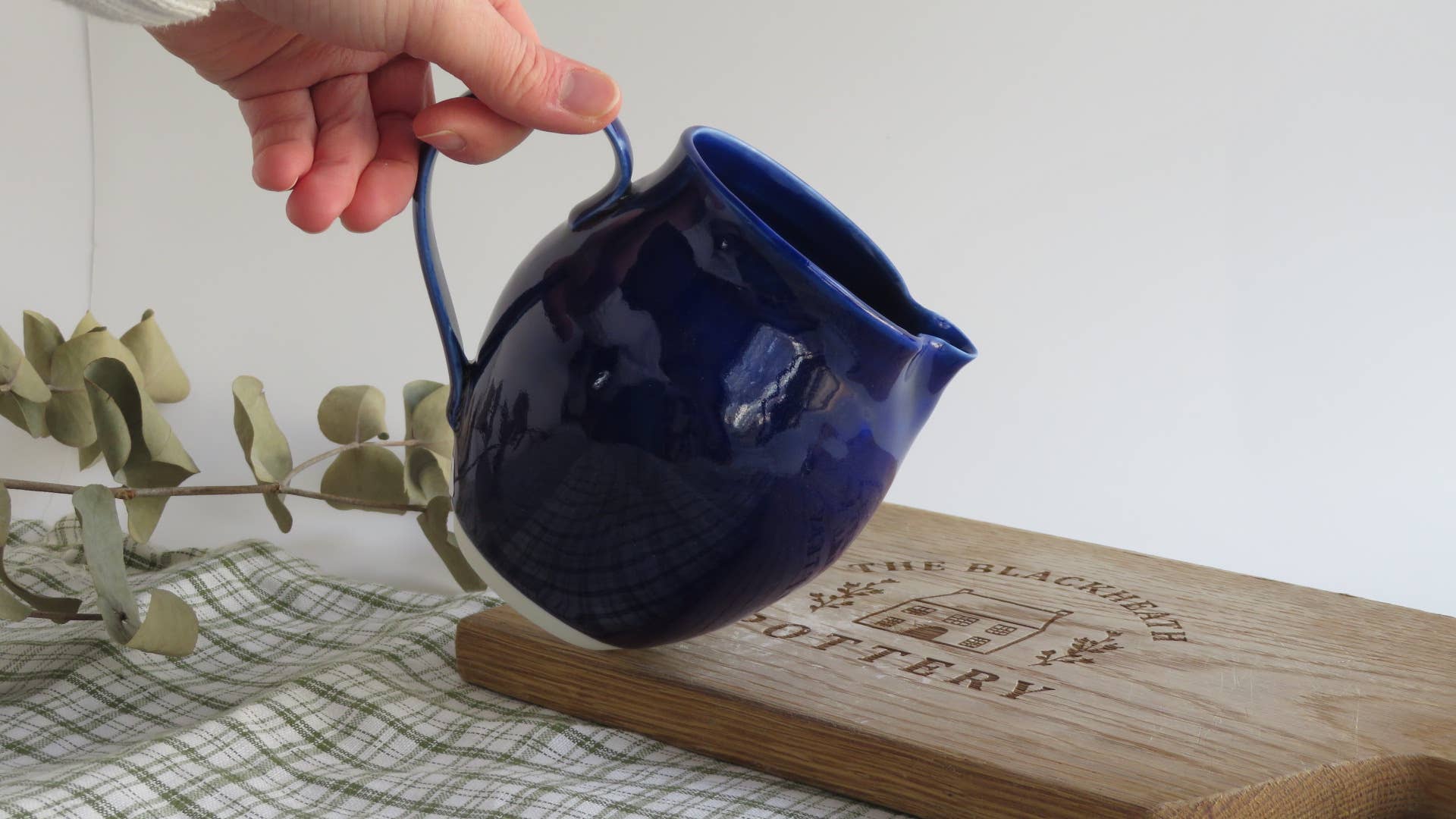 Custard Jug: celedon blue